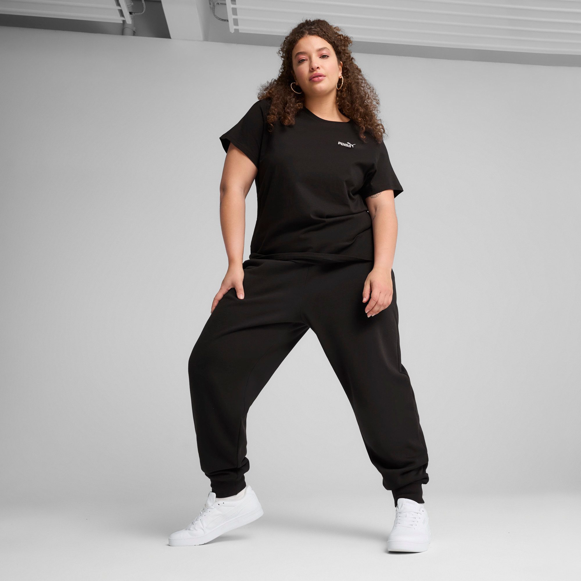 PUMA T-shirt ESS SMALL NO. 1 LOGO TEE