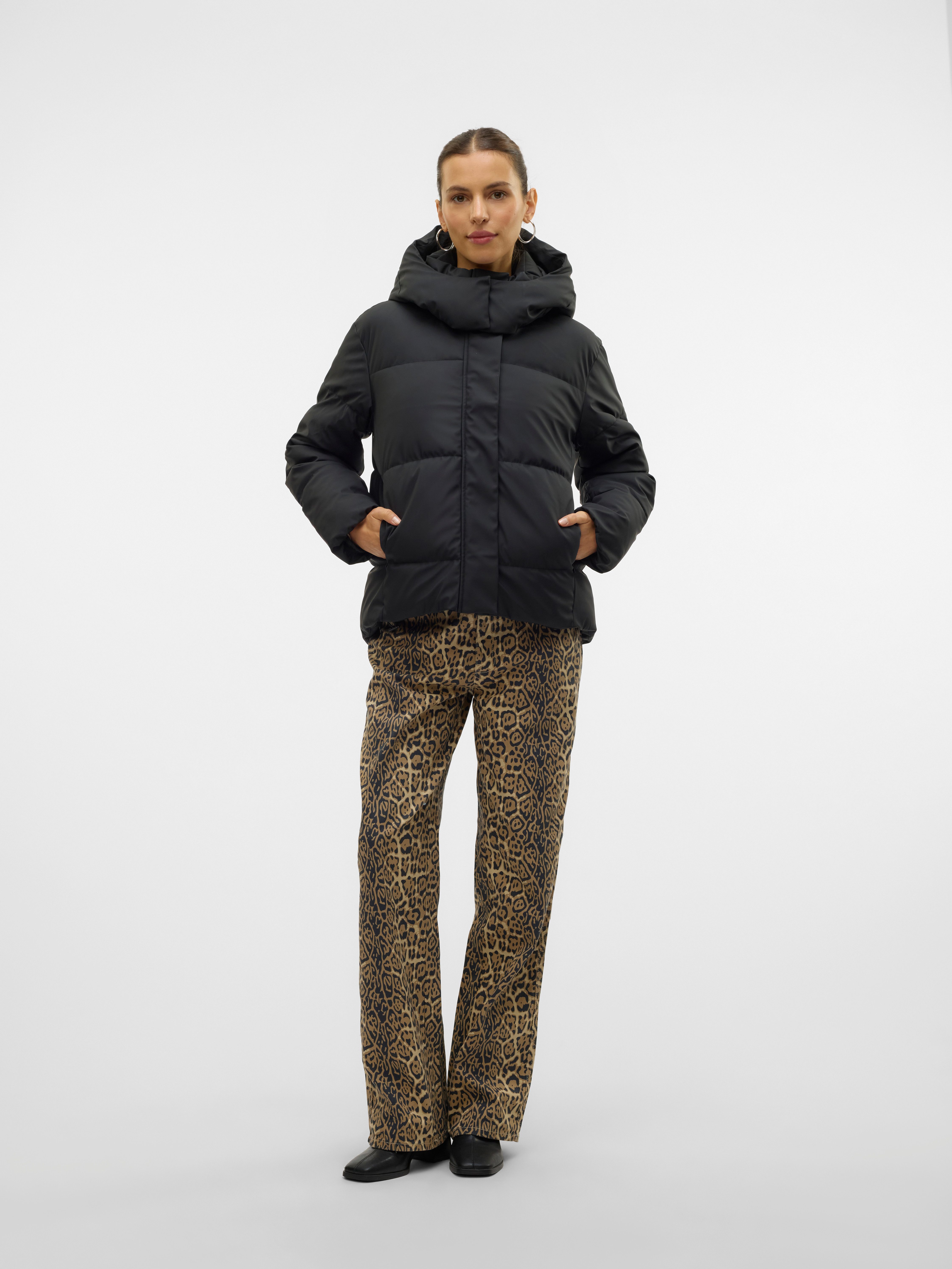 Vero Moda Gewatteerde jas VMGRETAKYLIE SHORT COATED JACKET NOOS