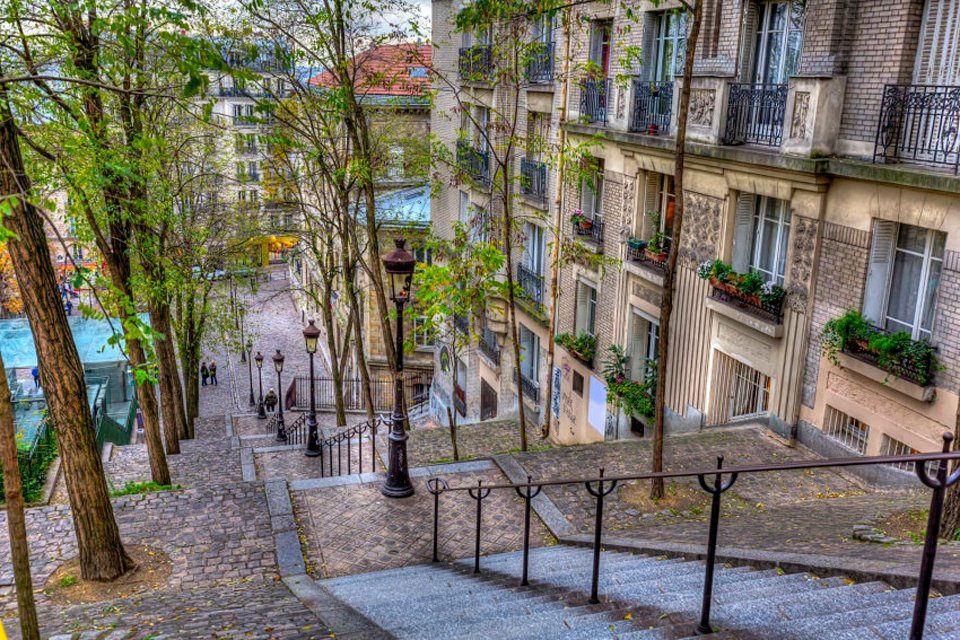 Papermoon Fotobehang Montmartre in Parijs BlueBack, 7 banen, 350 x 260 cm