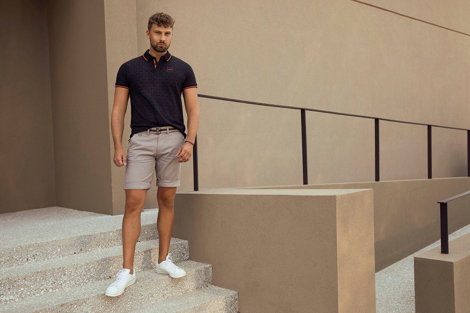 Bruno Banani Chino-short inclusief ceintuur