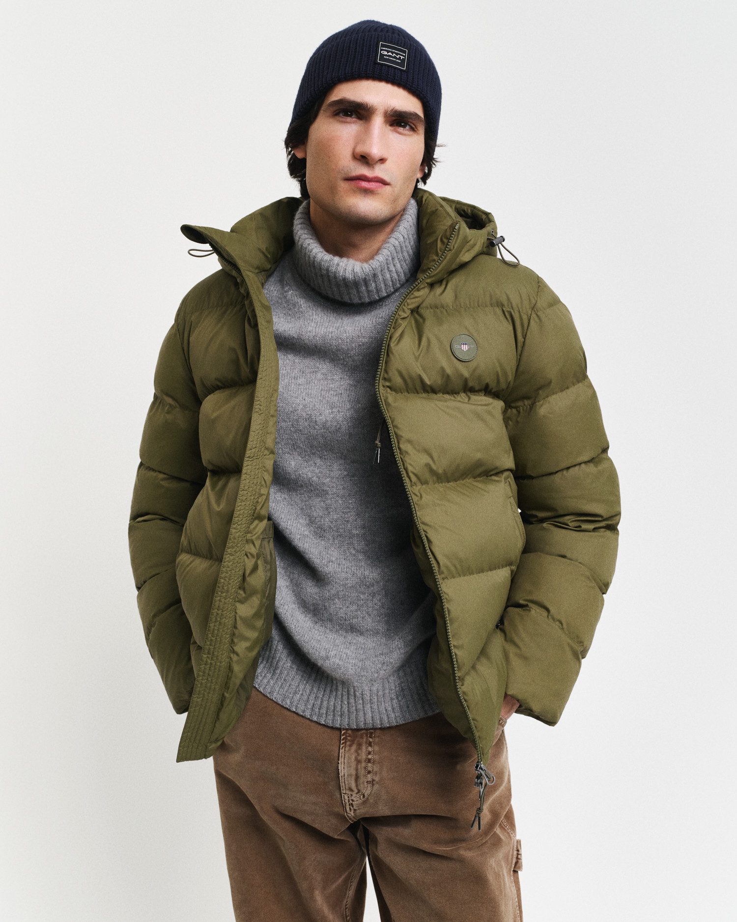 Gant Gewatteerde jas ACTIVE CLOUD JACKET Met windbeschermende boorden, siliconen merkembleem