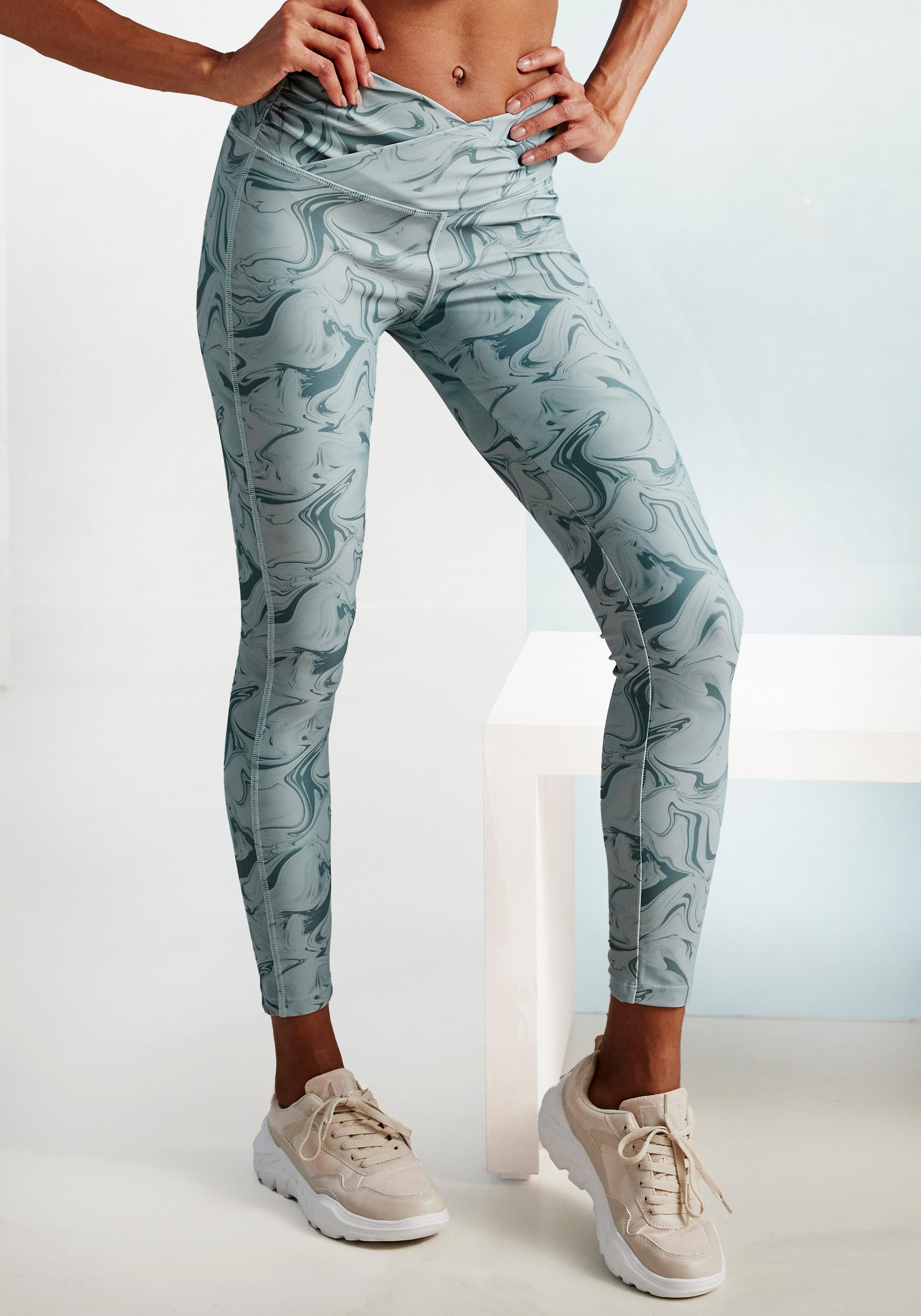 Active by Lascana Functionele legging -Sportleggings met all-over print