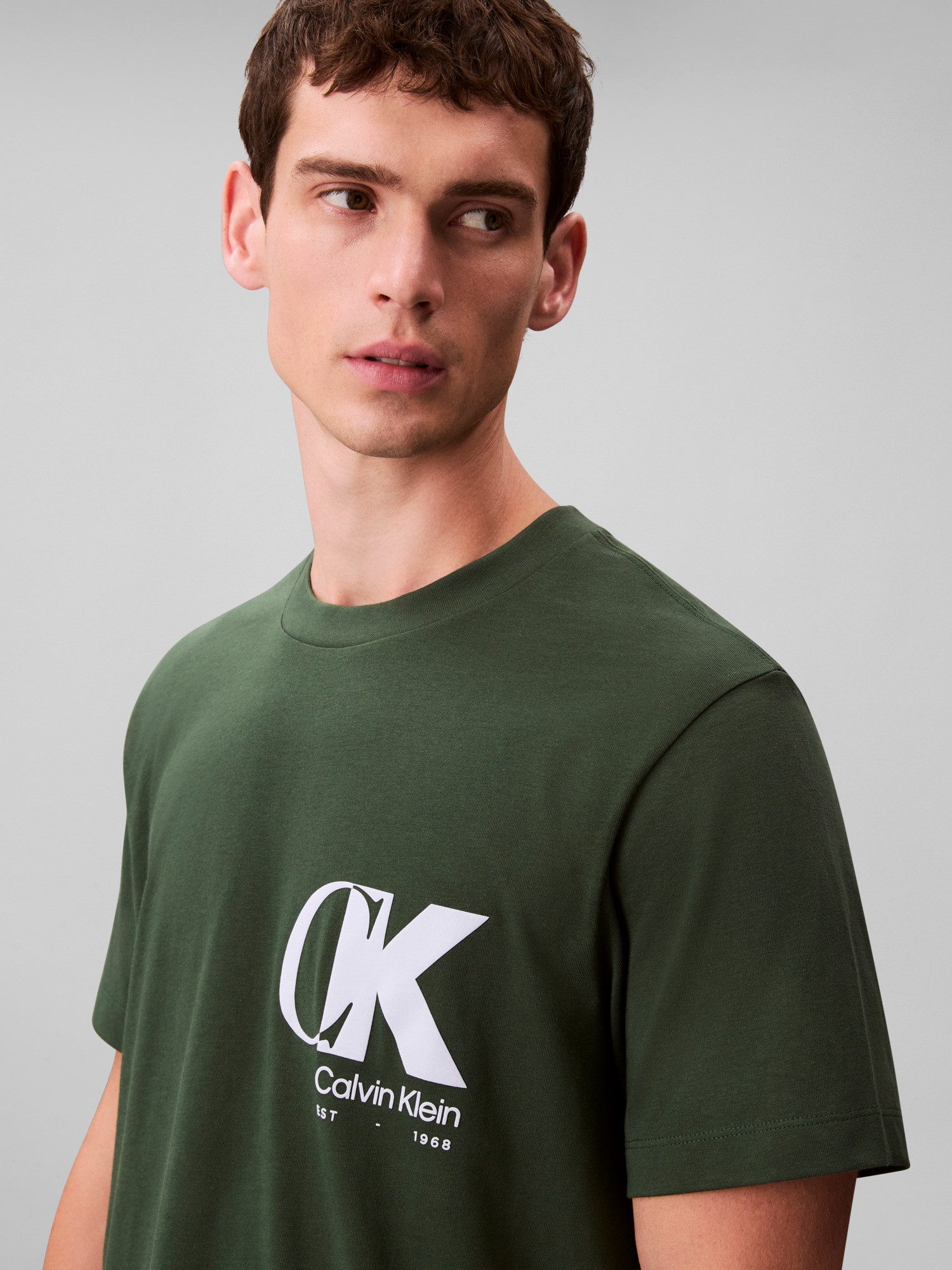 Calvin Klein T-shirt