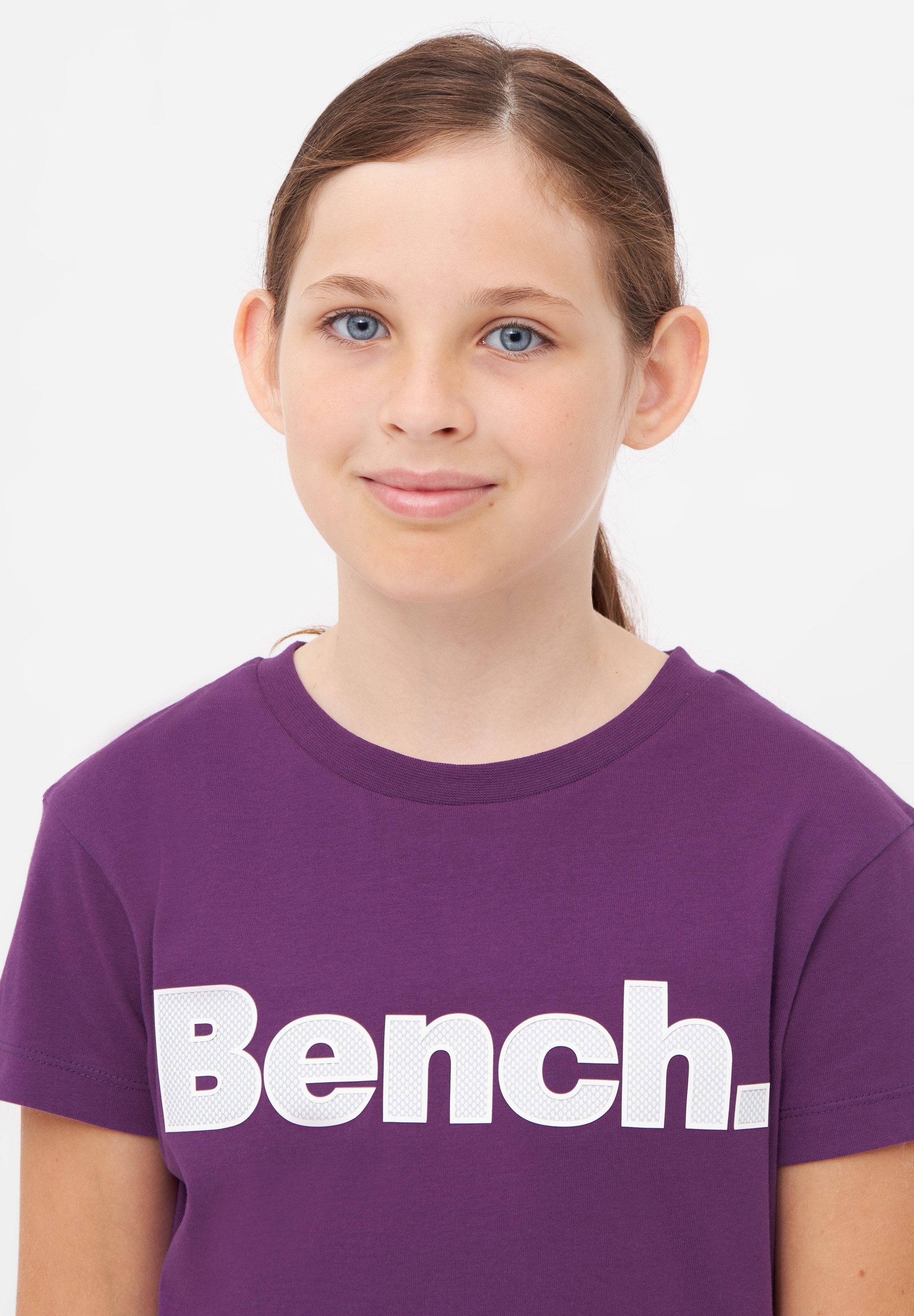 Bench. T-shirt LEORAG