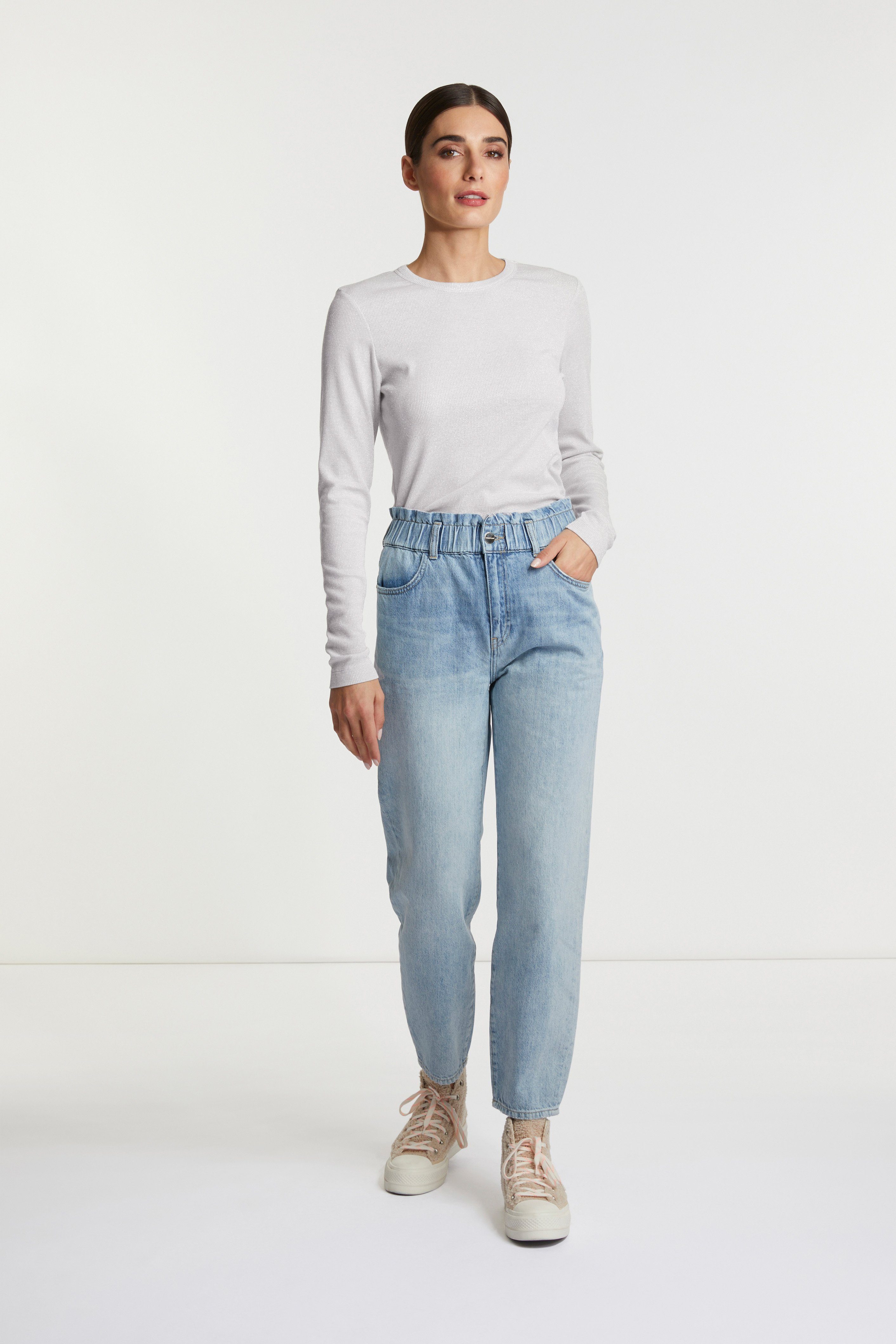 Rich & Royal Longsleeve gemaakt van glinsterende lurex