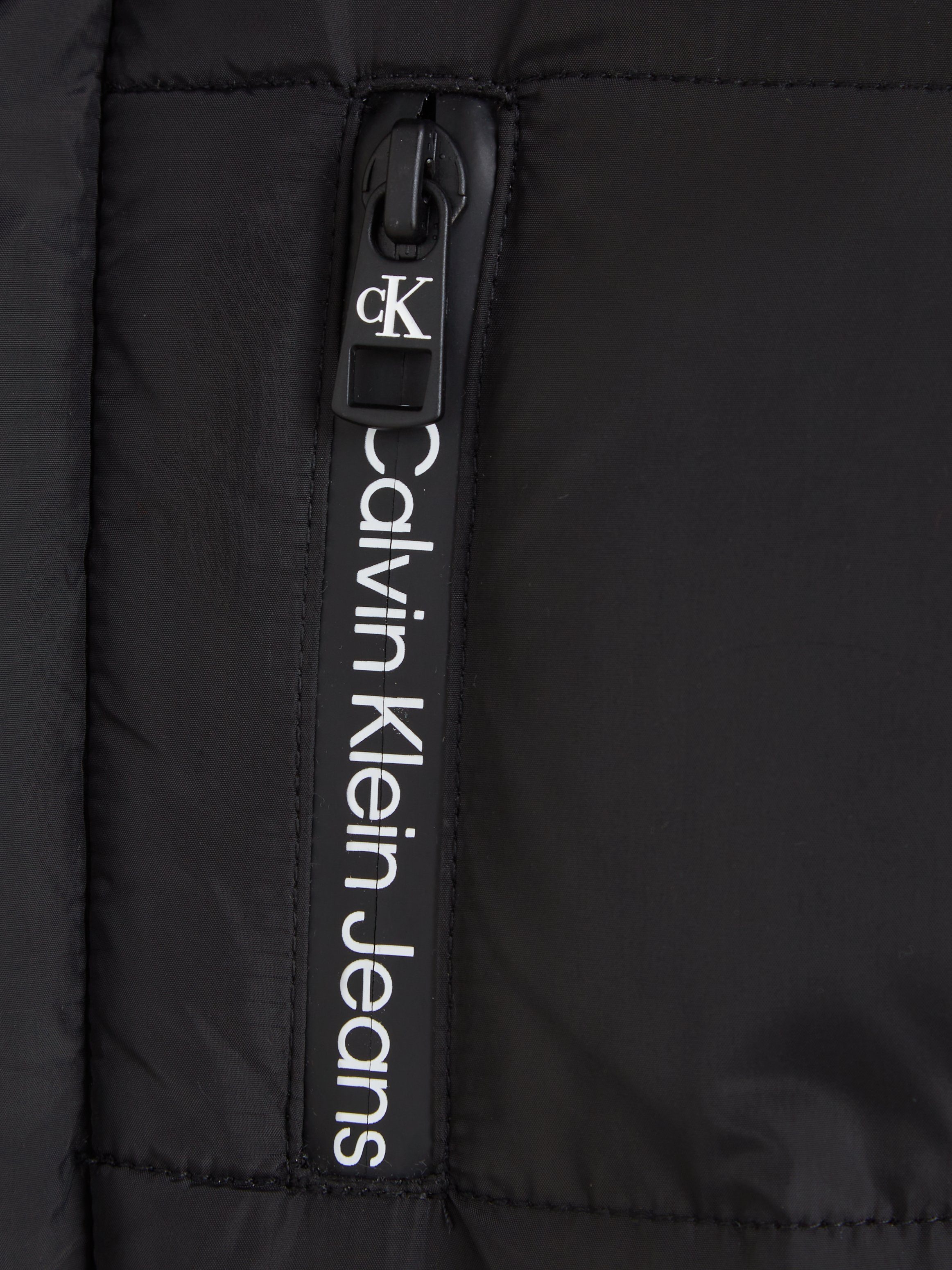 Calvin Klein Winterjack ESSENTIAL PUFFER JACKET voor kinderen tot 16 jaar en calvin klein merklabel