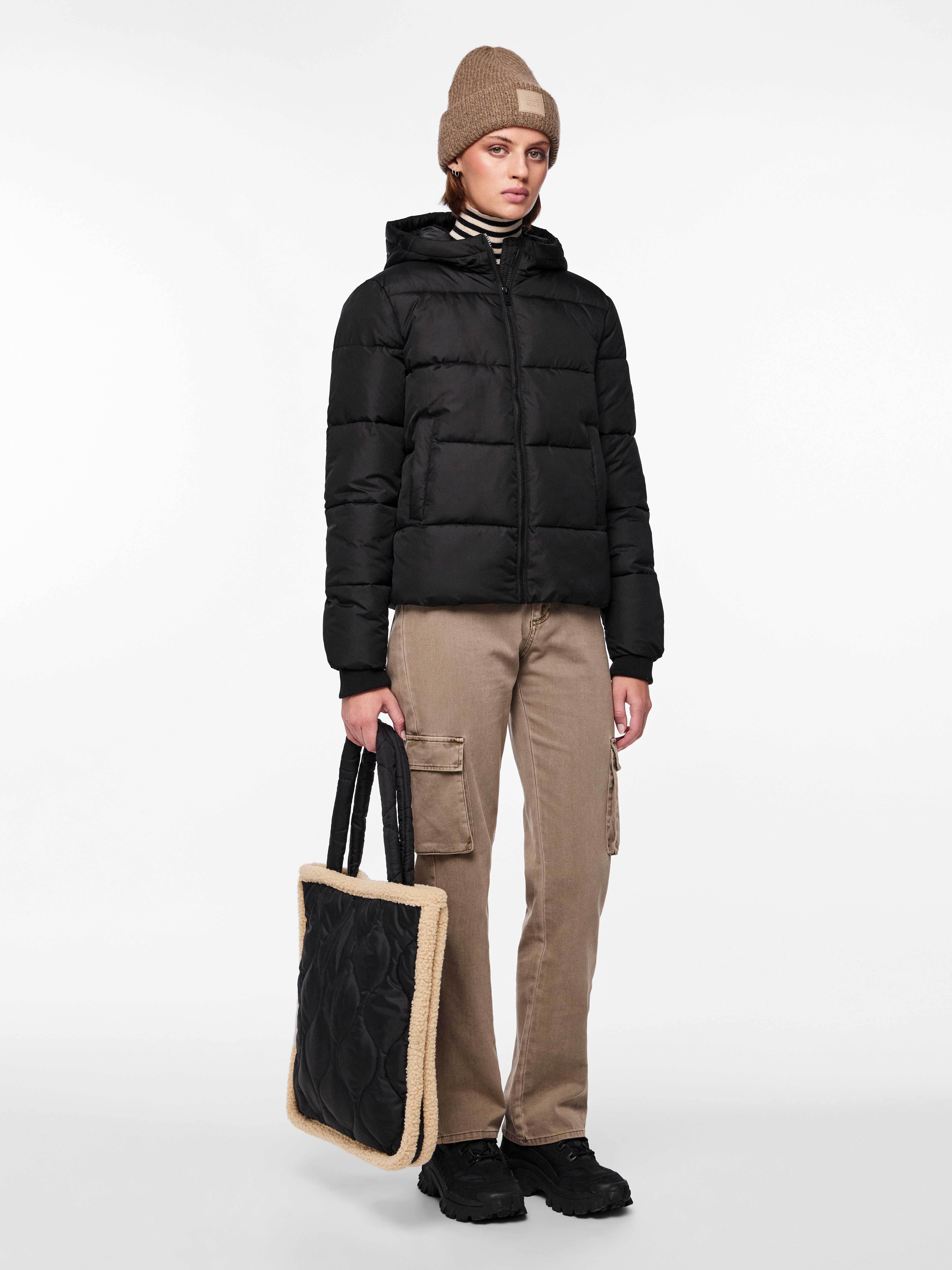 pieces Gewatteerde jas PCBEE NEW SHORT PUFFER JACKET NOOS BC