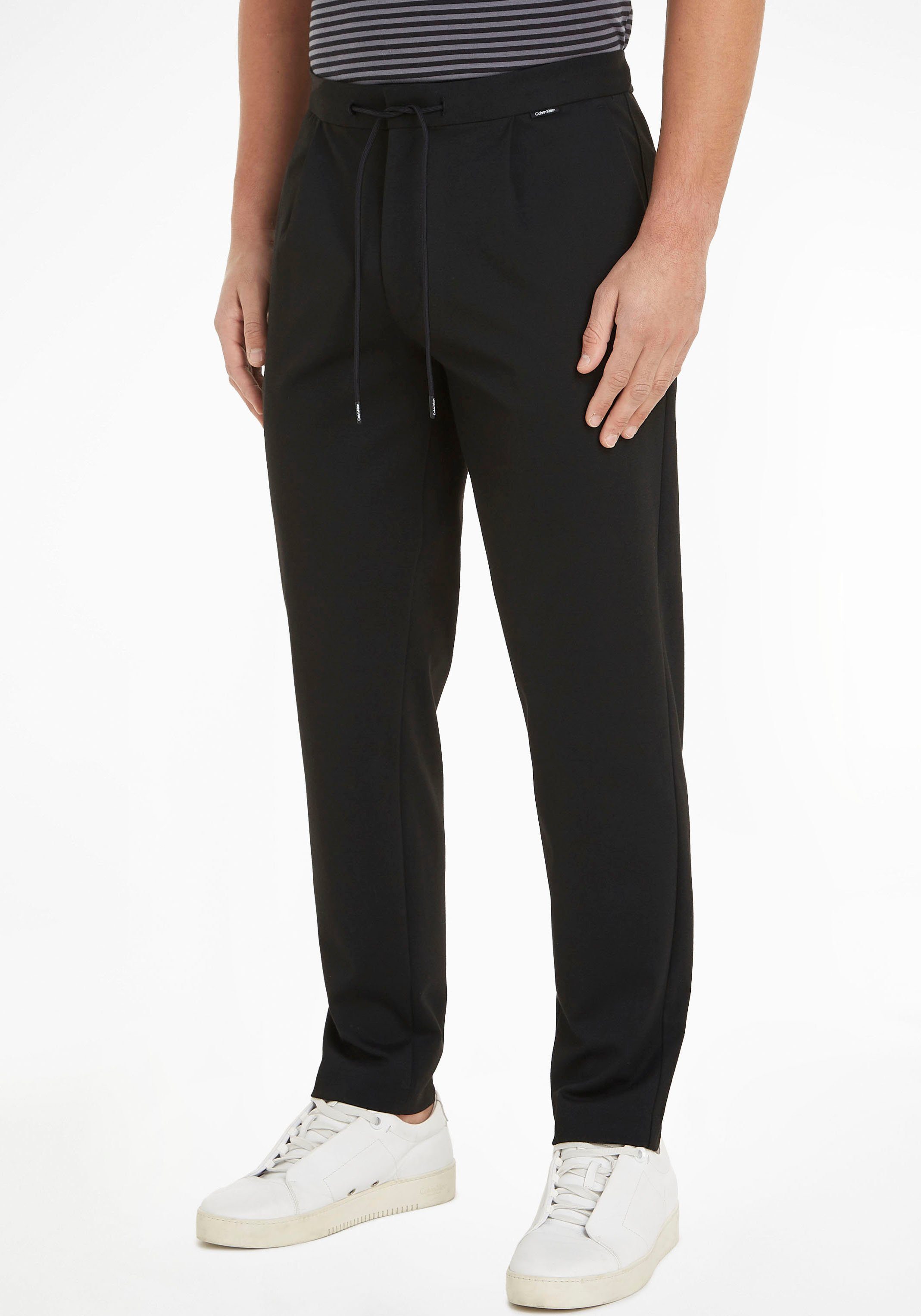 Calvin Klein Chino COMFORT KNIT TAPERED PLEAT