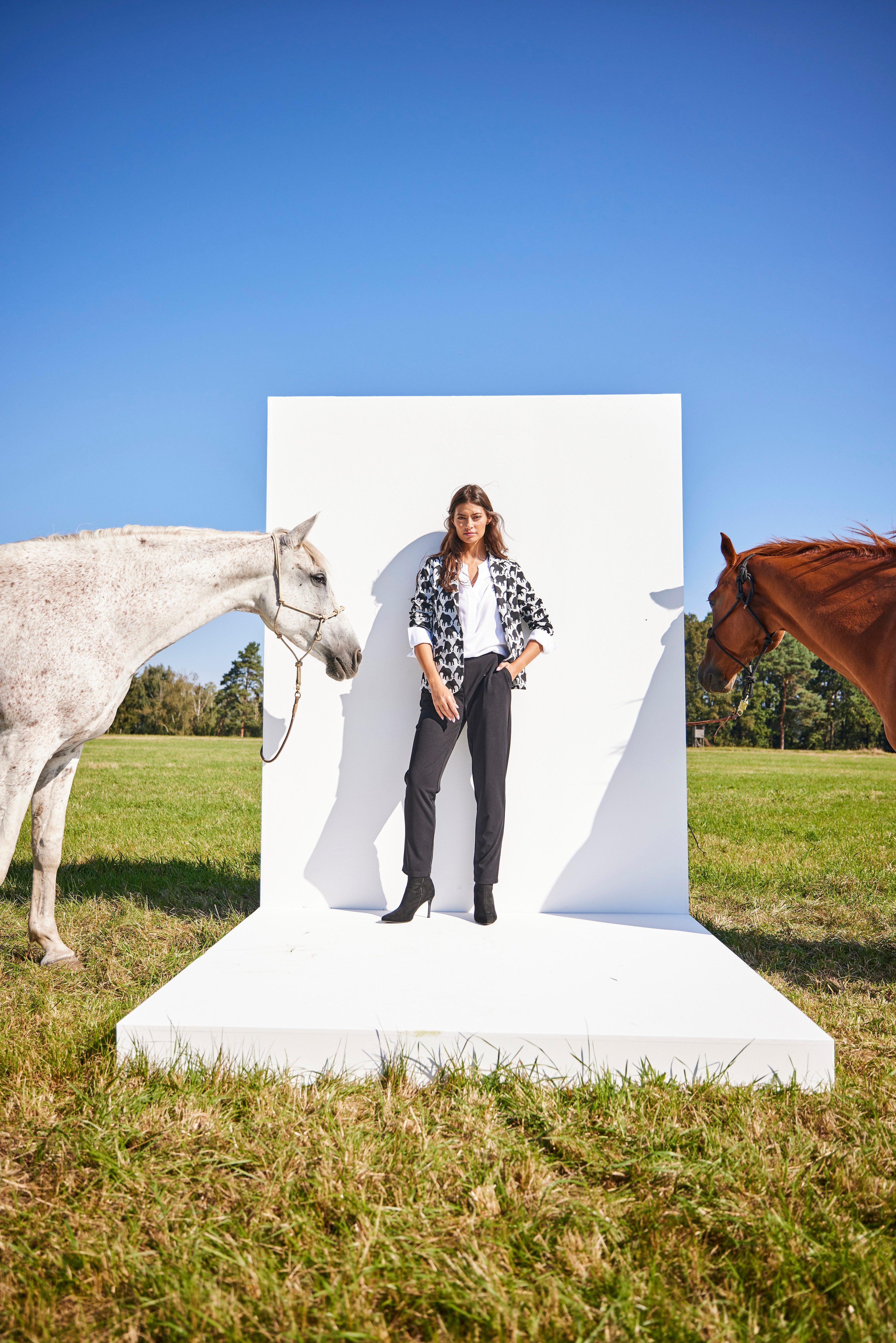Aniston SELECTED Lange blouse met extra-lange manchetten
