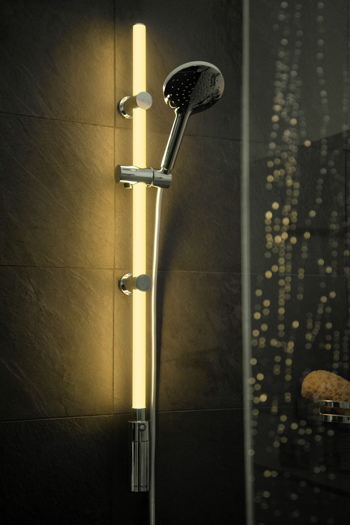 WENKO Douchestang-set Douchestang met ledverlichting met douchekop en doucheslang, inclusief oplaadbare eenheid (3-delig)