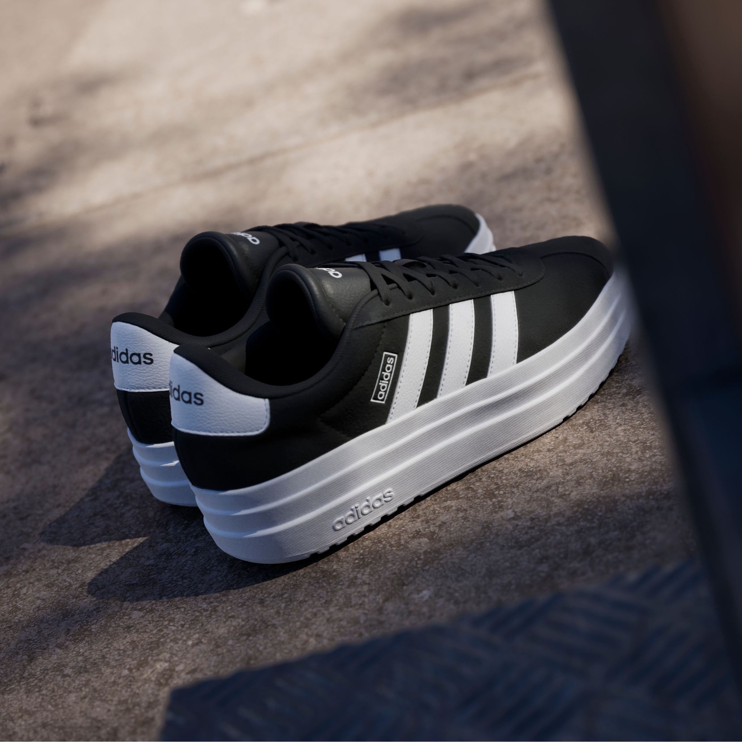 adidas Sportswear Sneakers VL COURT BOLD Design in de voetsporen van de adidas Gazelle Bold