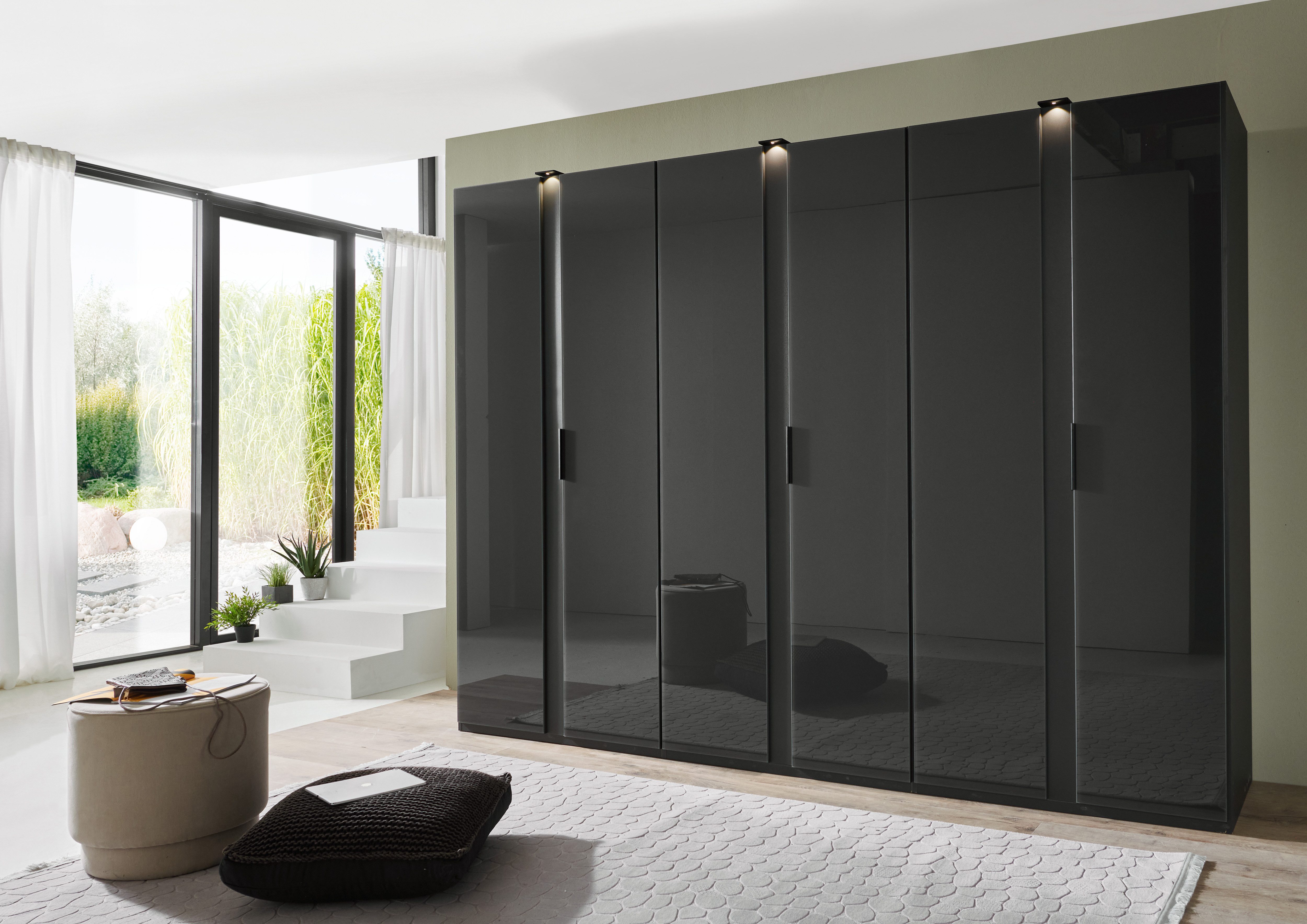 Wimex Draaideurkast Rimini by fresh to go, 200, 250 of 300 cm breed, 216 cm hoog LED-verlichting inclusief, met glazen fronten, metalen grepen