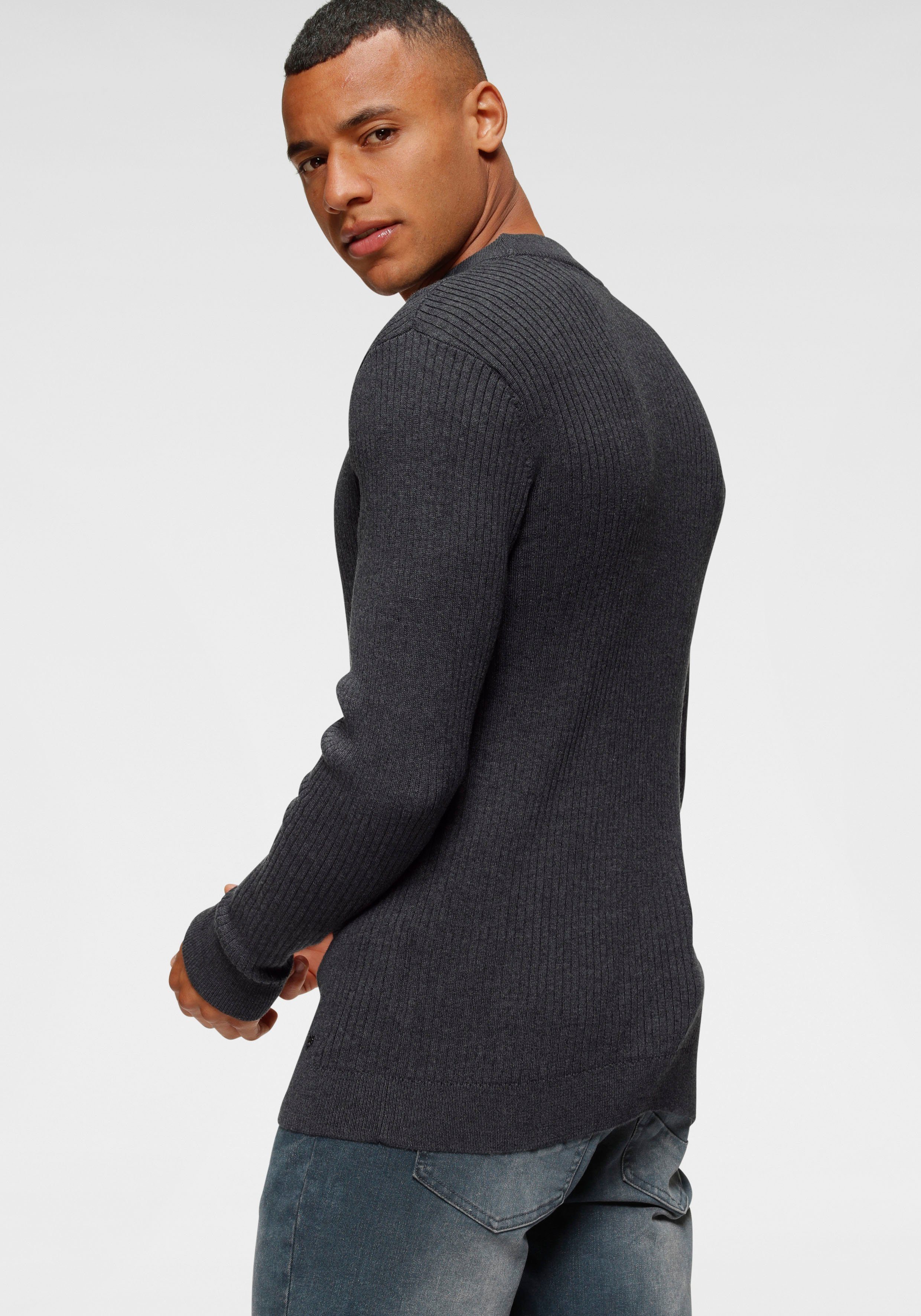 Bruno Banani Trui met staande kraag in ribbrei-look