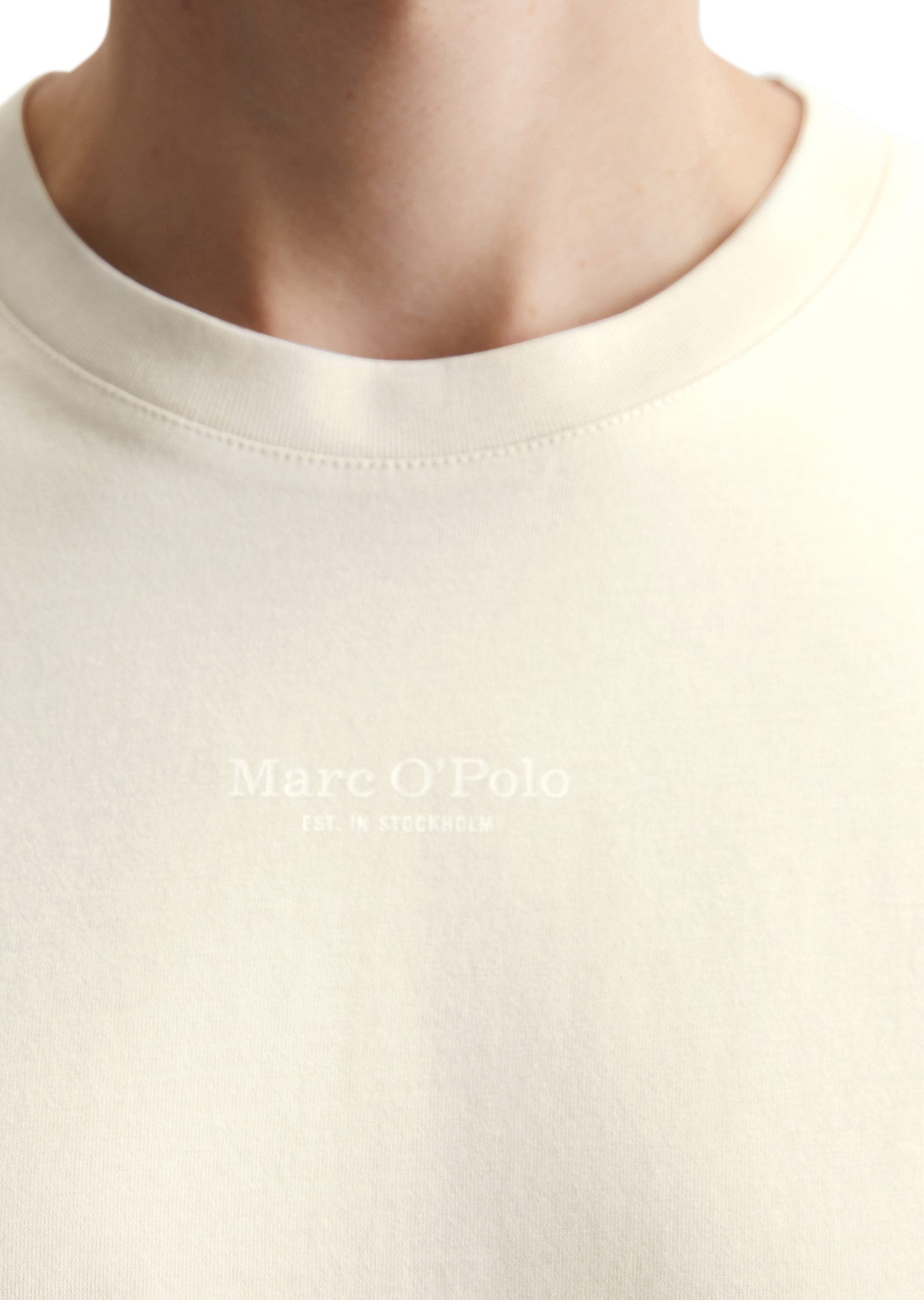 Marc O'Polo T-shirt een klein bescheiden logo in contrastkleur siert de borst