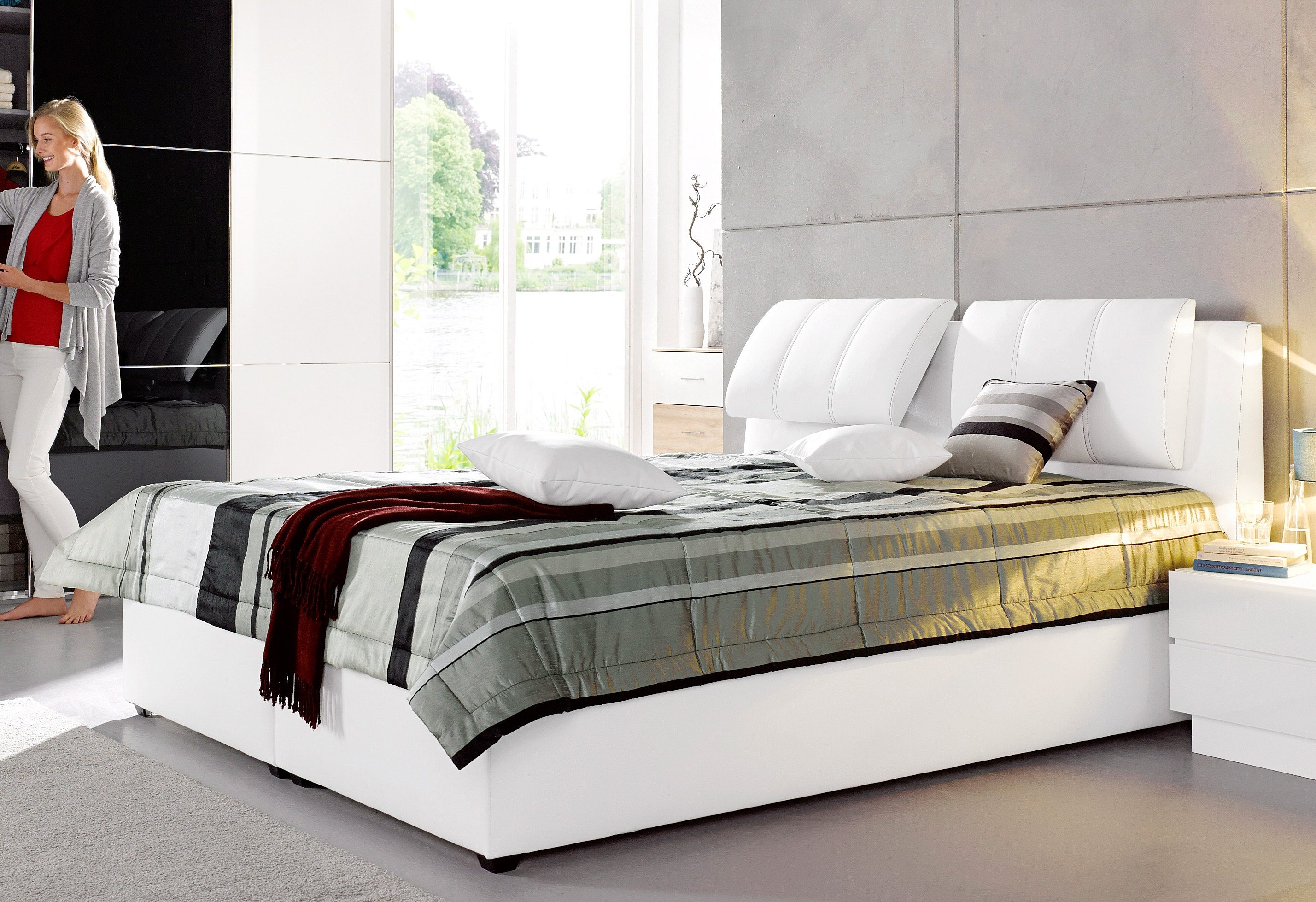 Maintal Gestoffeerd bed met verstelbare hoofdsteunen bedden wit