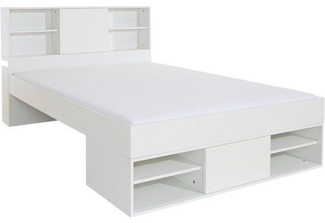 Bed met bergruimte zonder lades. Bed met bergruimte zonder lades.