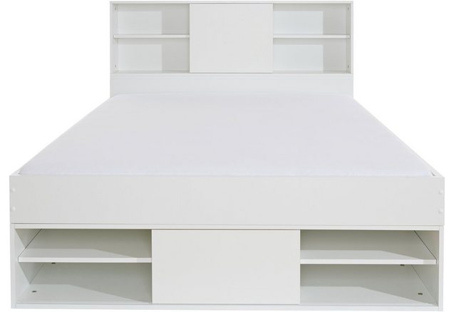 Bed met bergruimte zonder lades. Bed met bergruimte zonder lades.