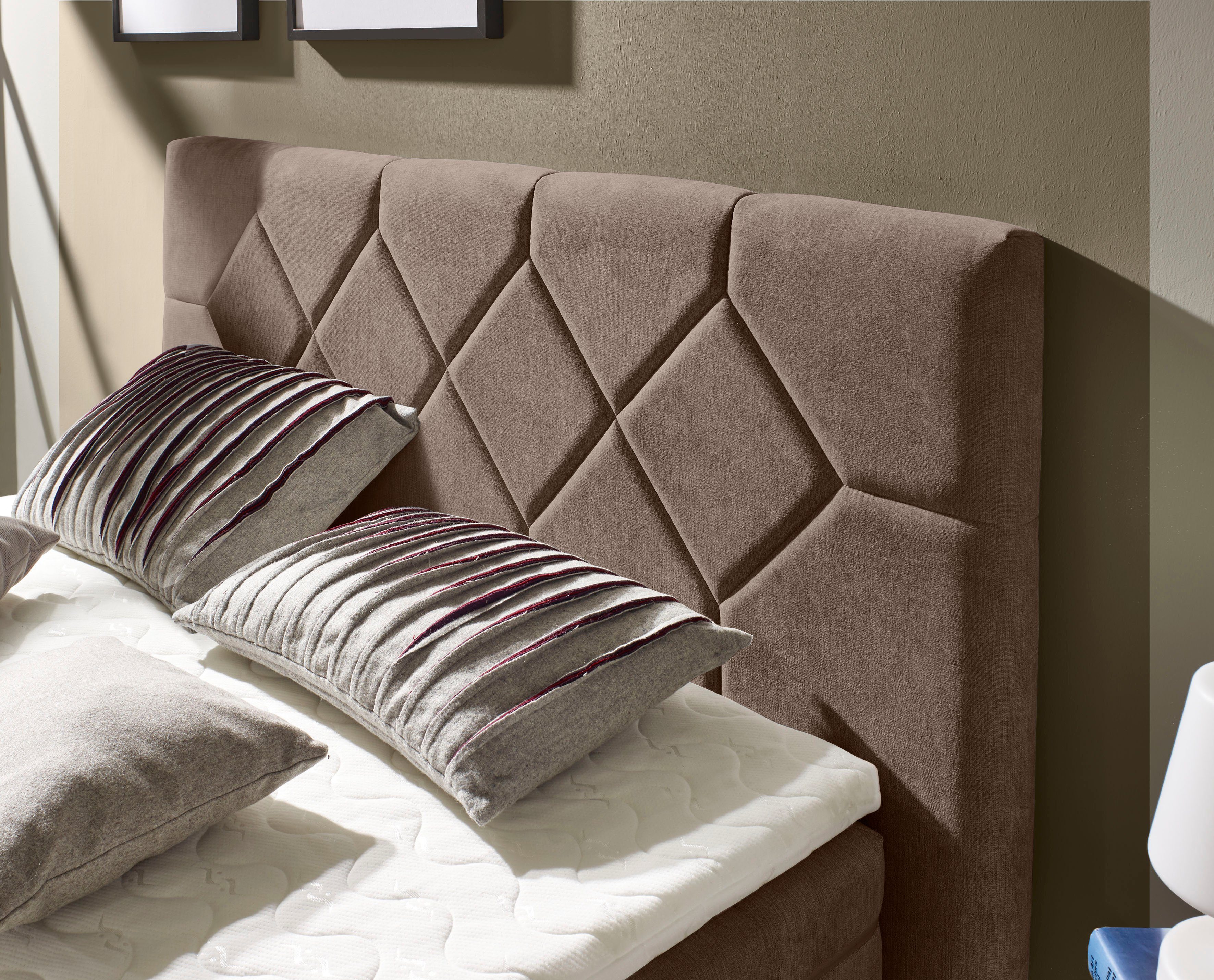 Places of Style Boxspring Atlanta inclusief topmatras en bedkist