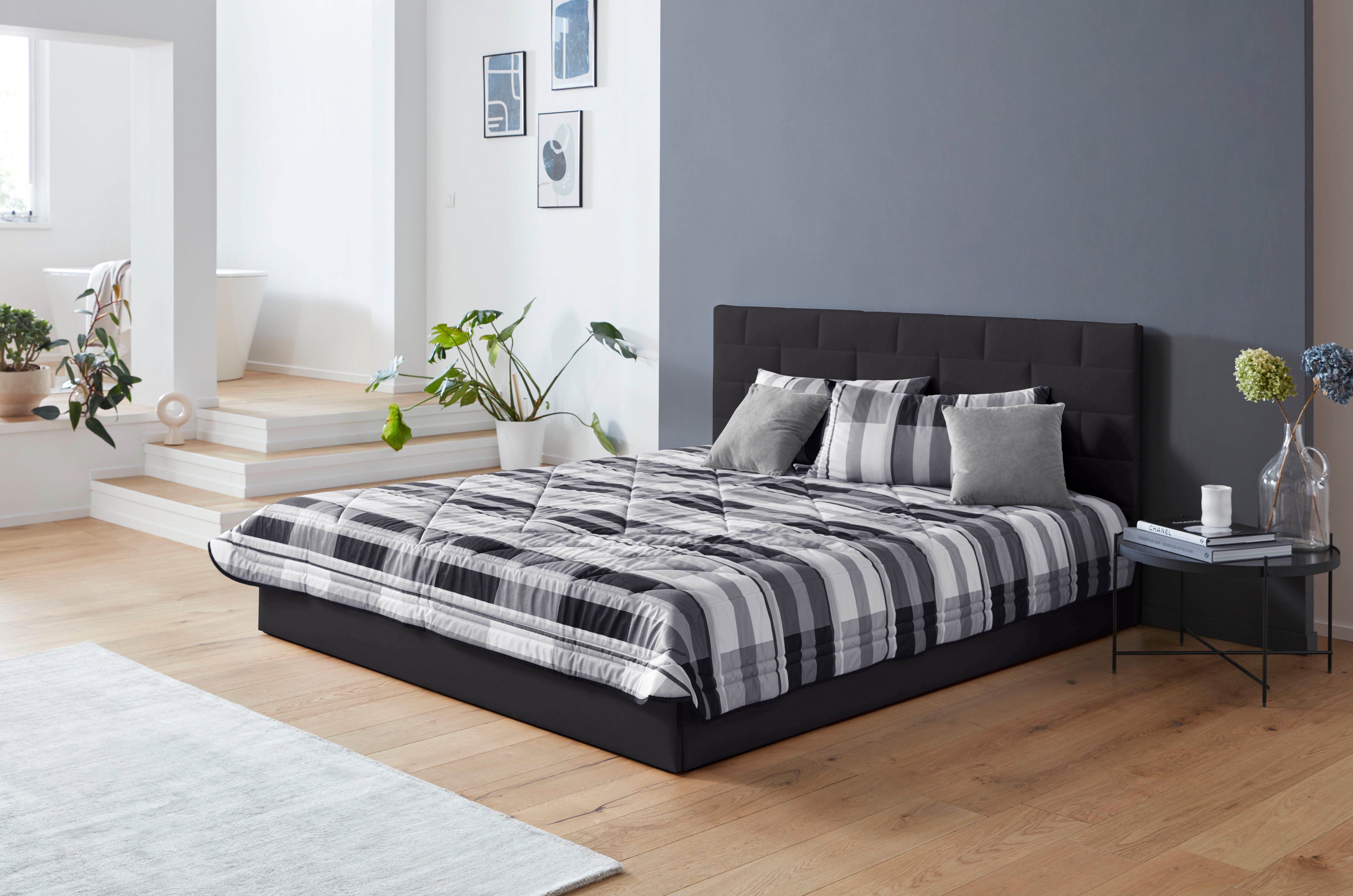 Westfalia Polsterbetten Gestoffeerd bed met bedkist bij uitvoering met matras