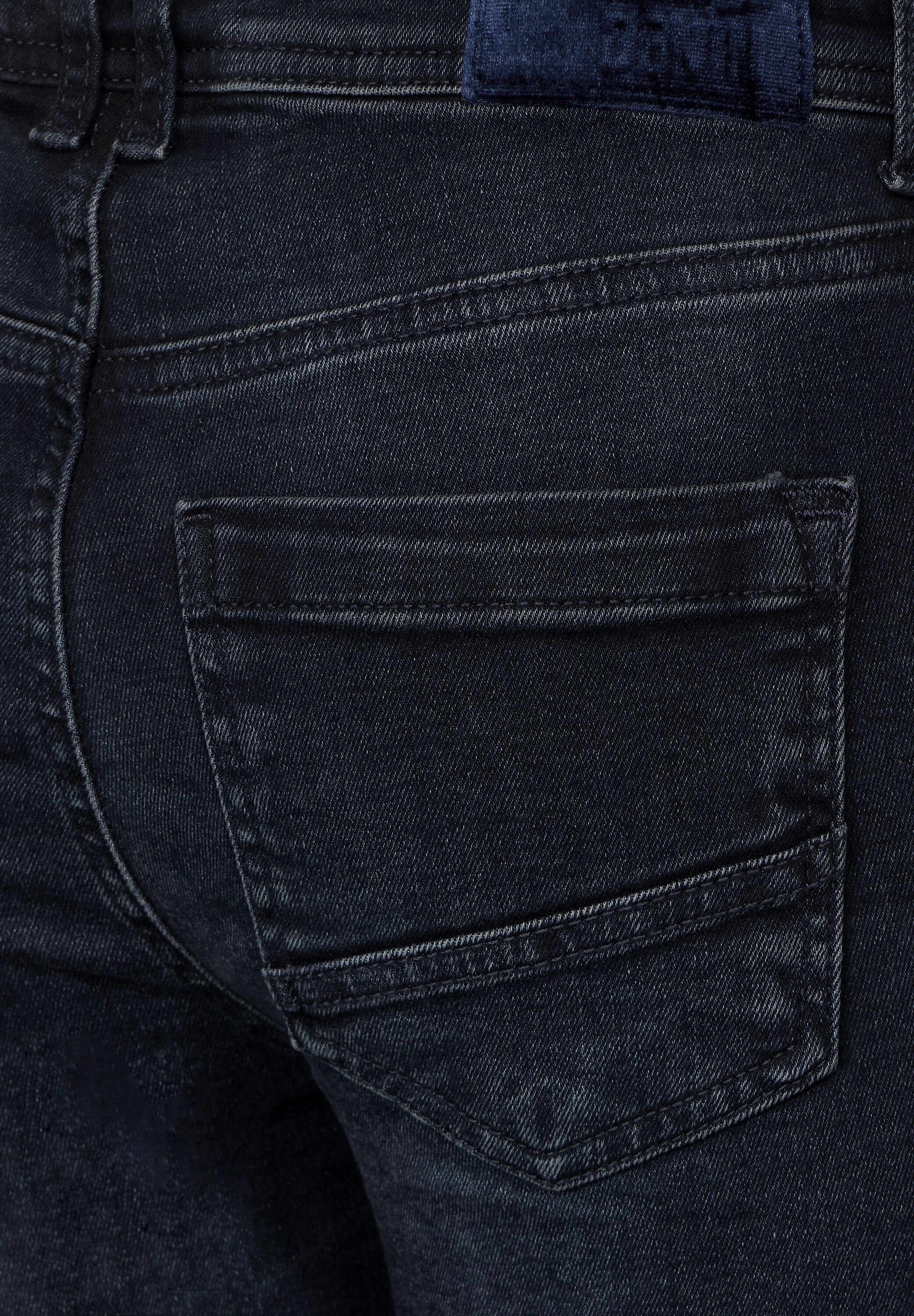 STREET ONE Slim fit jeans in donkere wassing