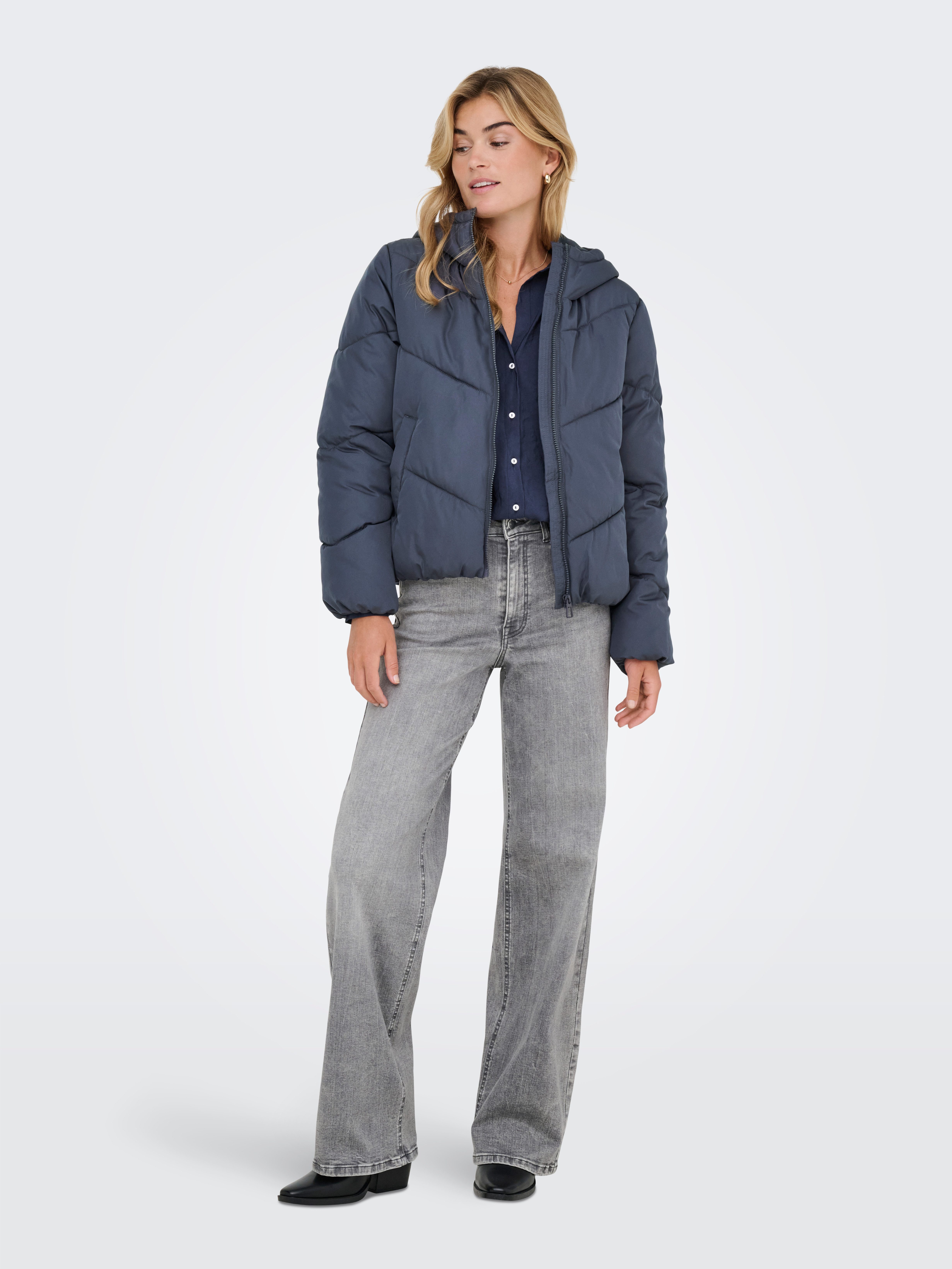 Only Gewatteerde jas ONAGNETE PUFFER HOOD JACKET OTW ZL