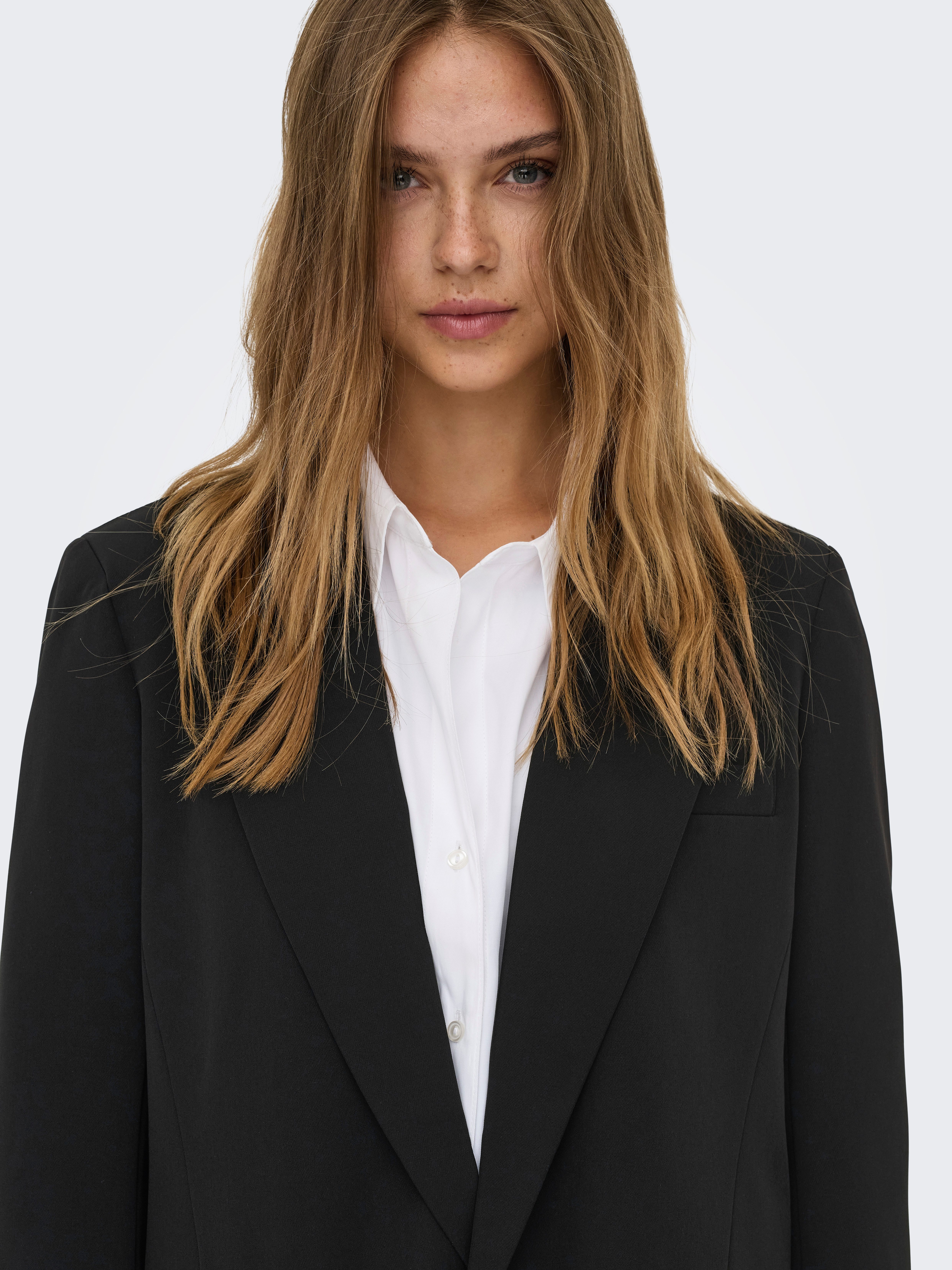 Only Lange blazer ONLLANA-BERRY L/S REG BLAZER TLR CS