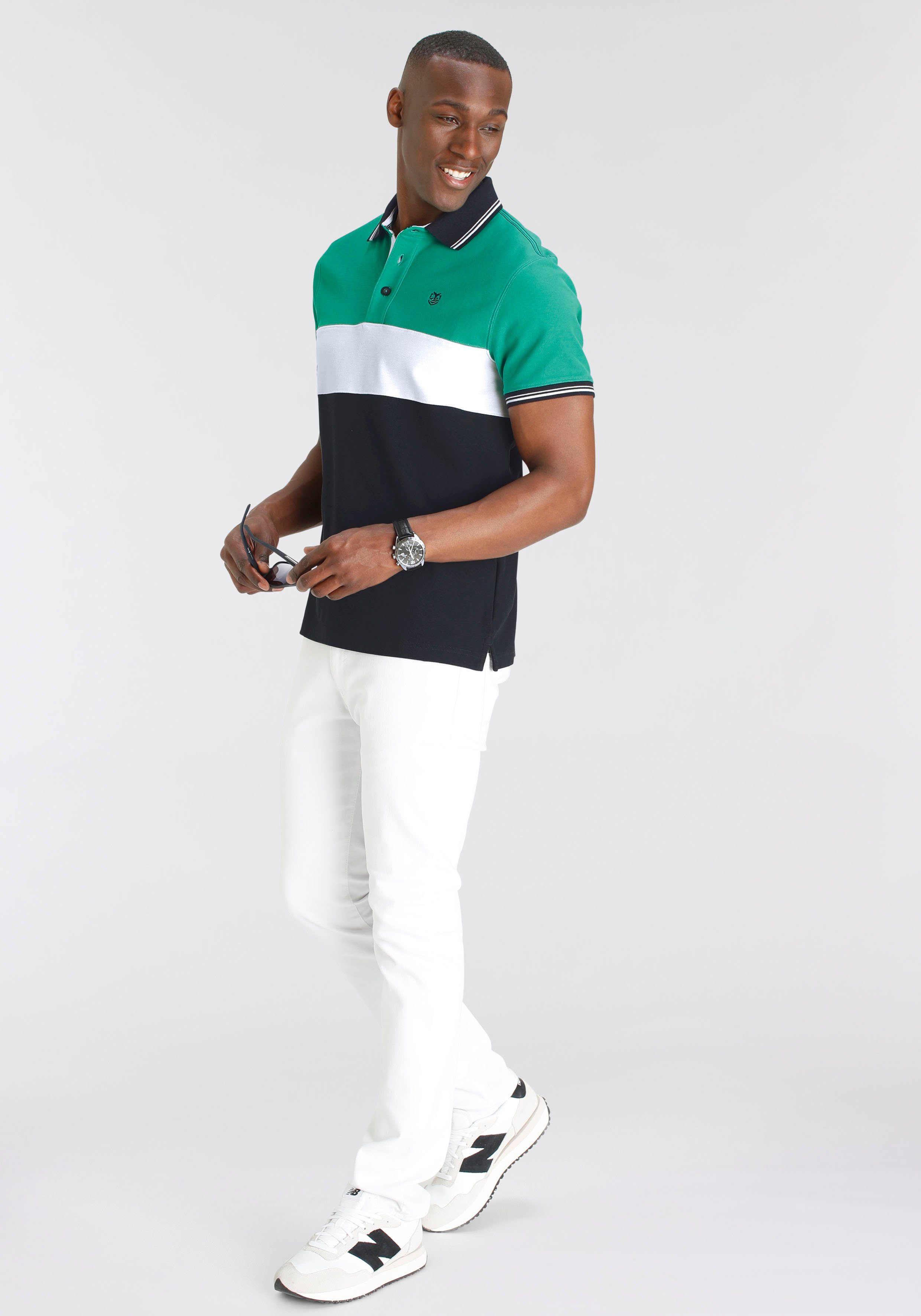 DELMAO Poloshirt Korte mouwen, regular fit, met colorblocking-ontwerp