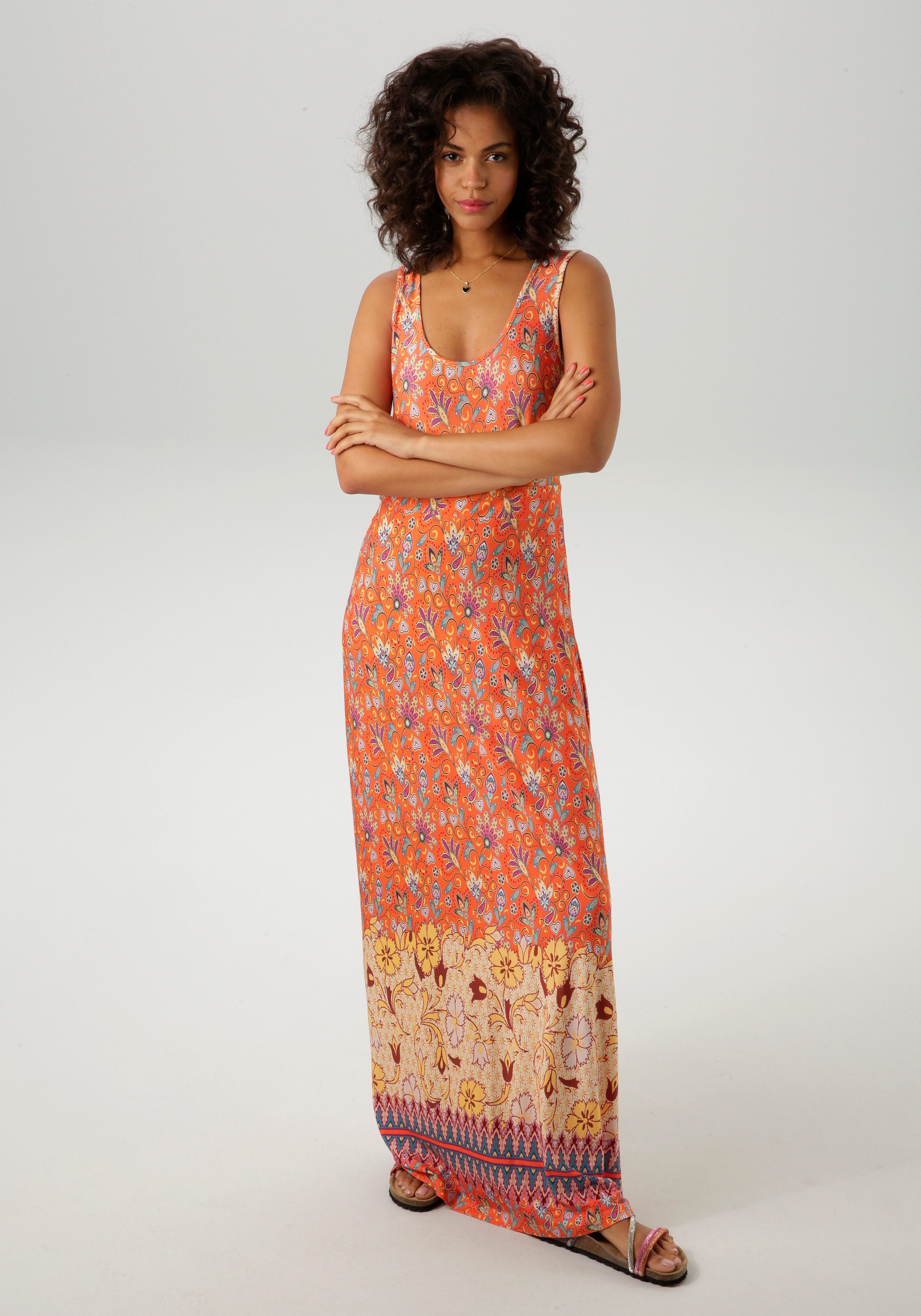 Aniston CASUAL Zomerjurk met kleurharmonische bloemenprint en rand aan de zoom - nieuwe collectie