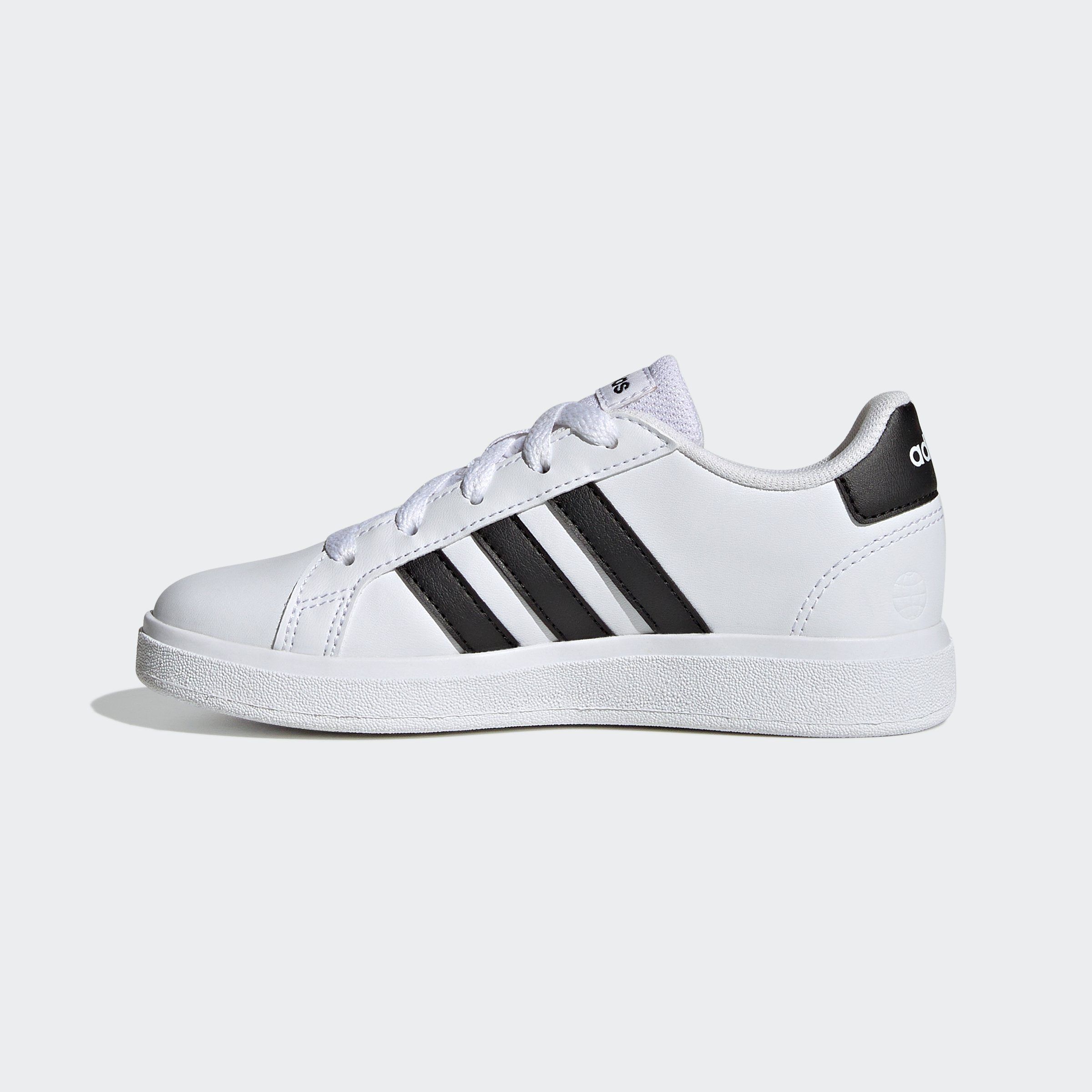 adidas Sportswear Sneakers GRAND COURT LIFESTYLE TENNIS LACE-UP Design geïnspireerd op de adidas Superstar