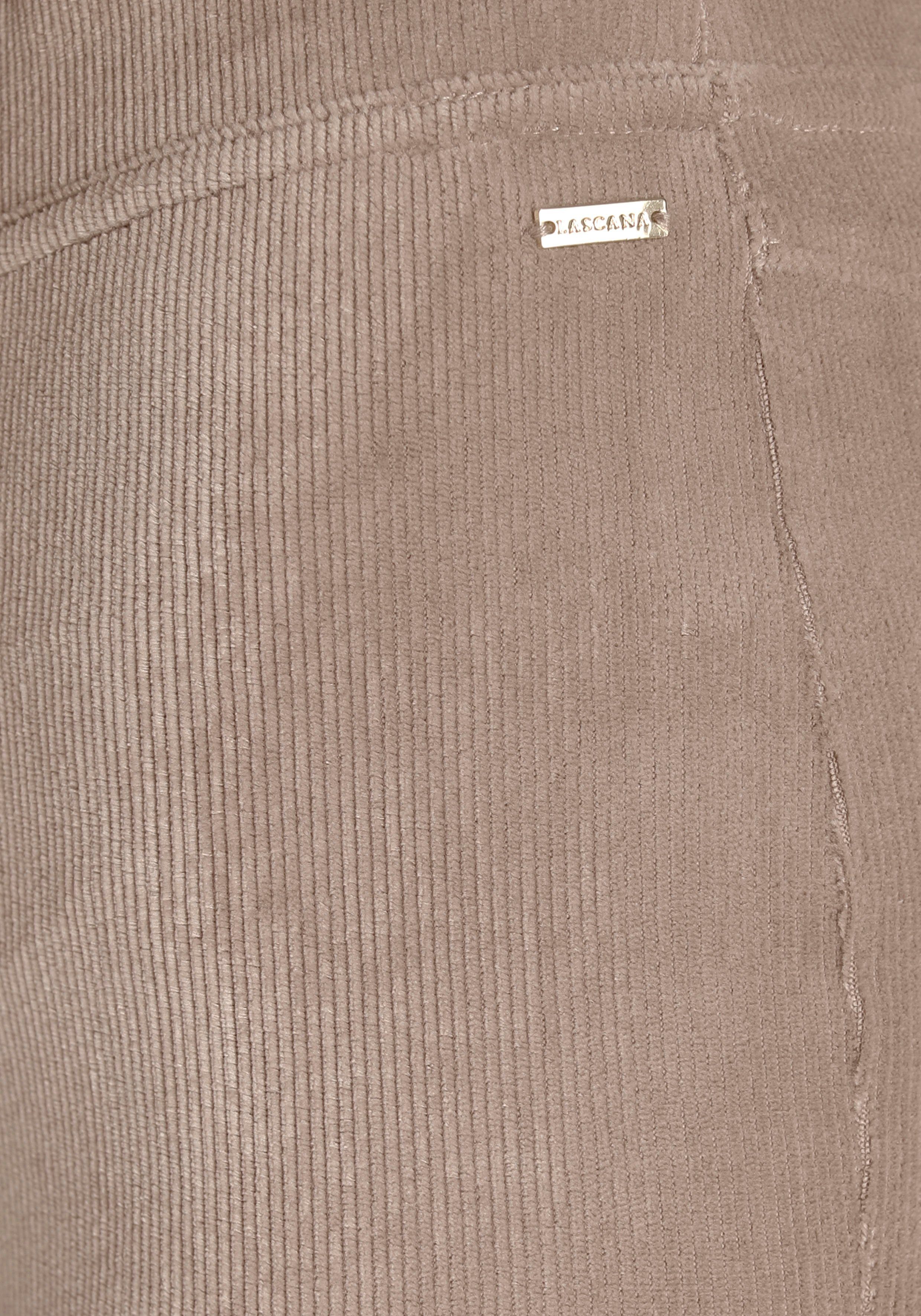 Lascana Jazzpants uit zacht materiaal in cordlook, loungewear
