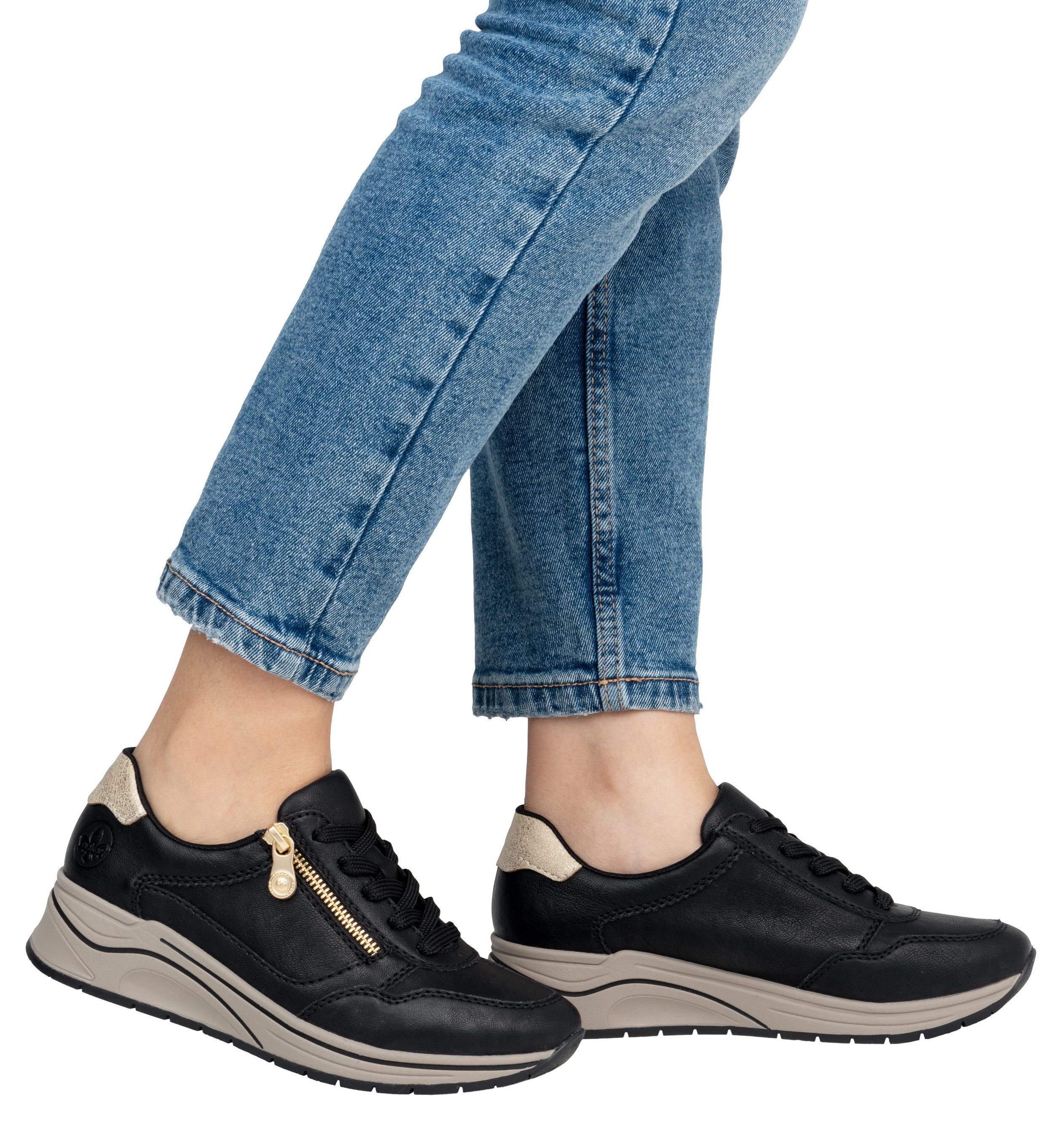 Rieker Sneakers met sleehak , lage schoen, veterschoen, vrijetijdsschoen met zachte inlegzool
