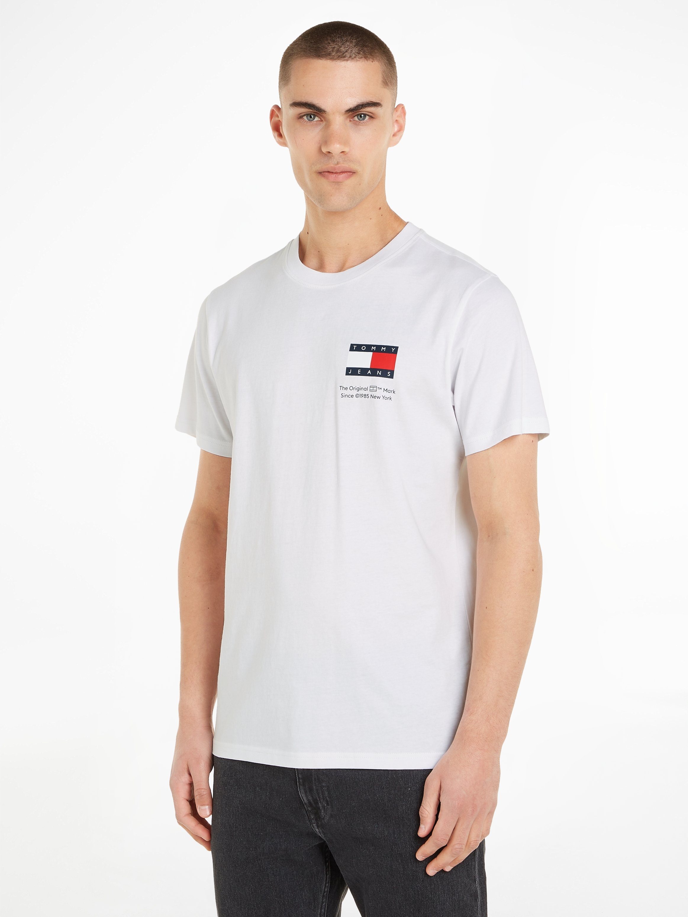 TOMMY JEANS T-shirt TJM SLIM ESSENTIAL FLAG TEE EXT