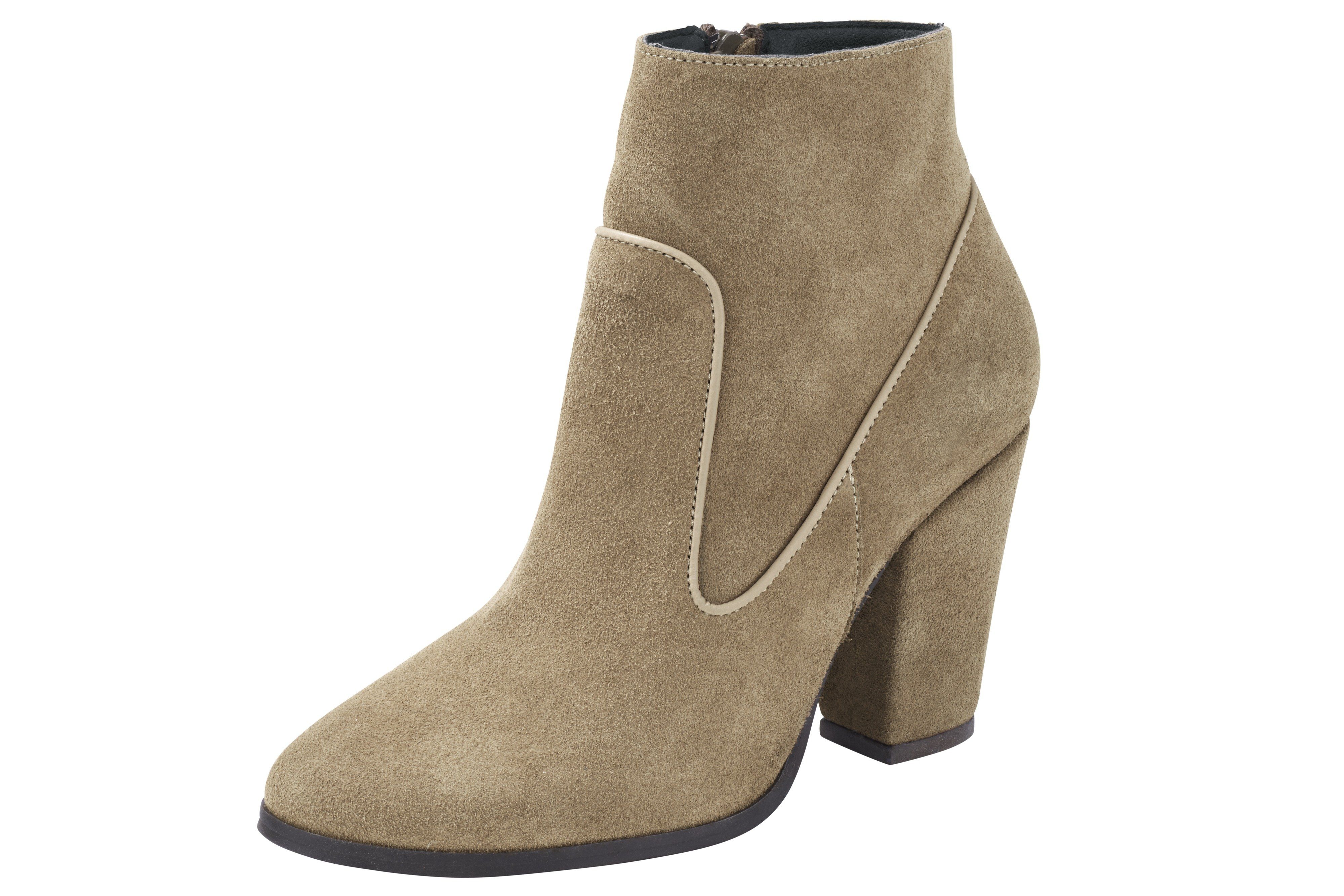 Schoen: Laarsjes