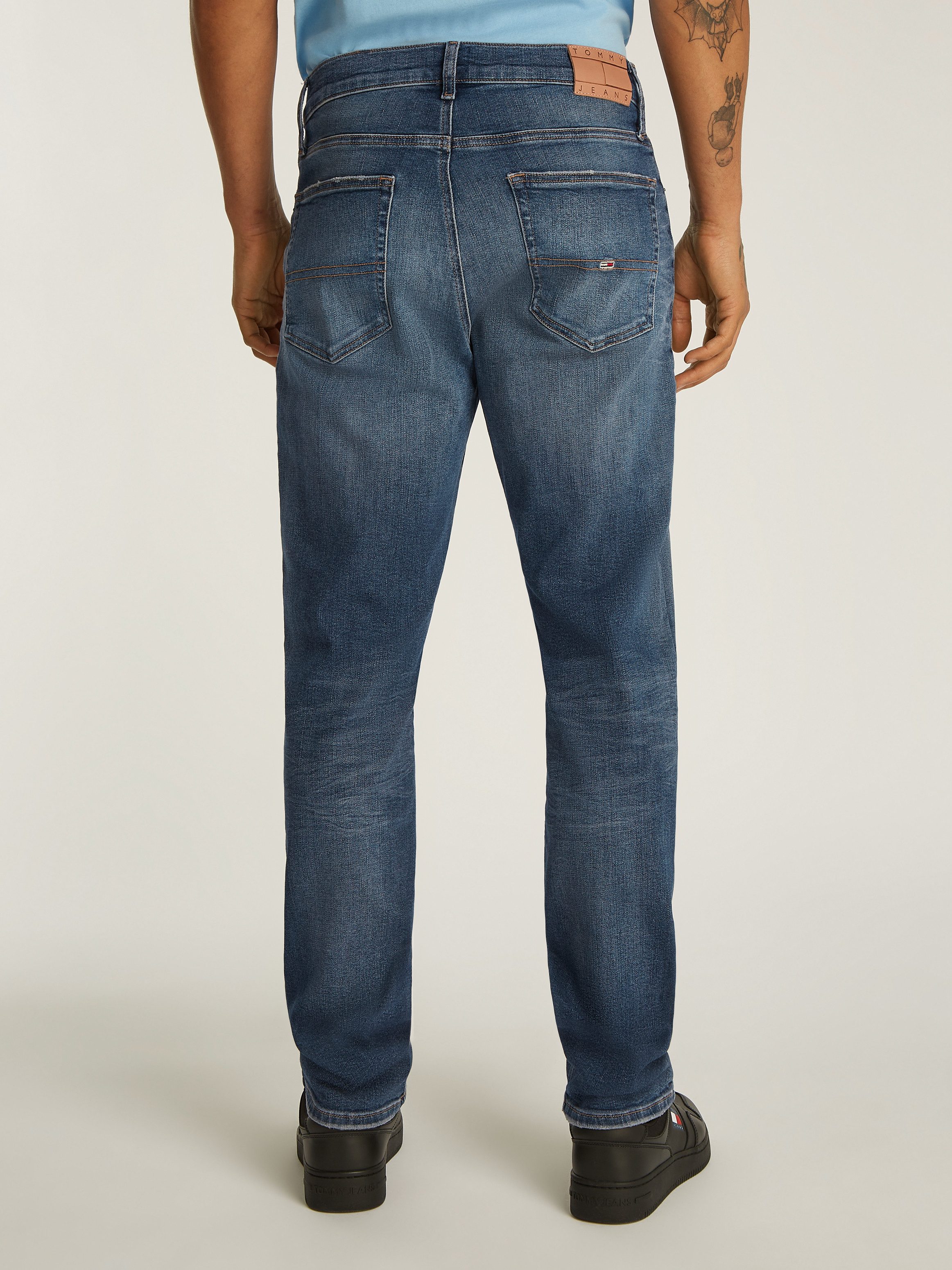 TOMMY JEANS Slim fit jeans RYAN SLIM STRAIGHT met gestempeld logo