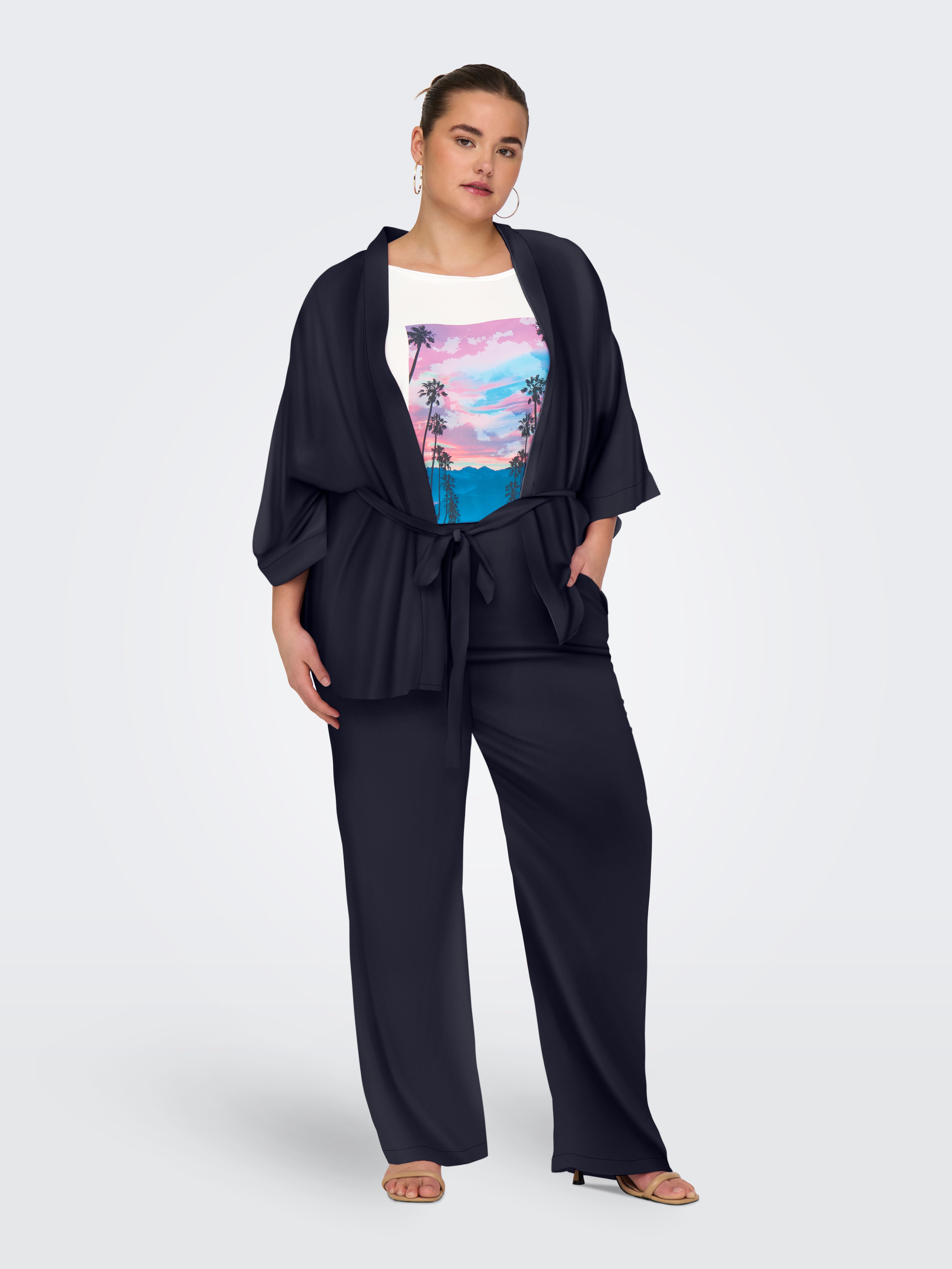 ONLY CARMAKOMA Comfortbroek CARKENDRA LIFE WIDE ANKLE PANTS AOP