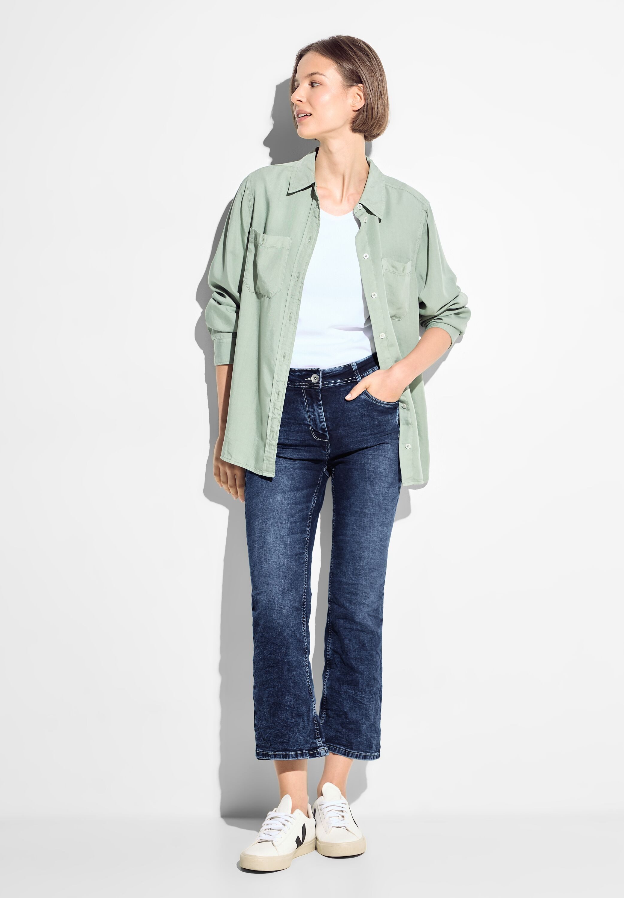 Cecil Bootcut jeans Stijl Toronto in donkerblauwe wassing