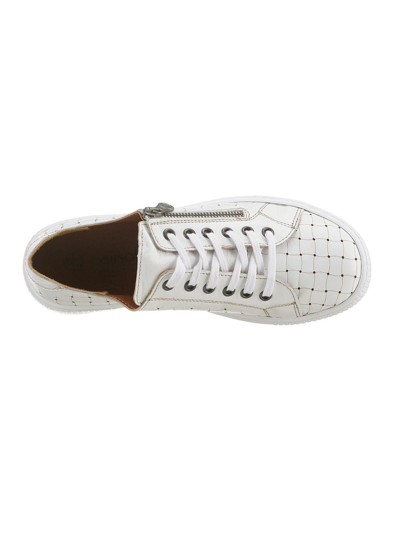 Casual Looks Sneakers