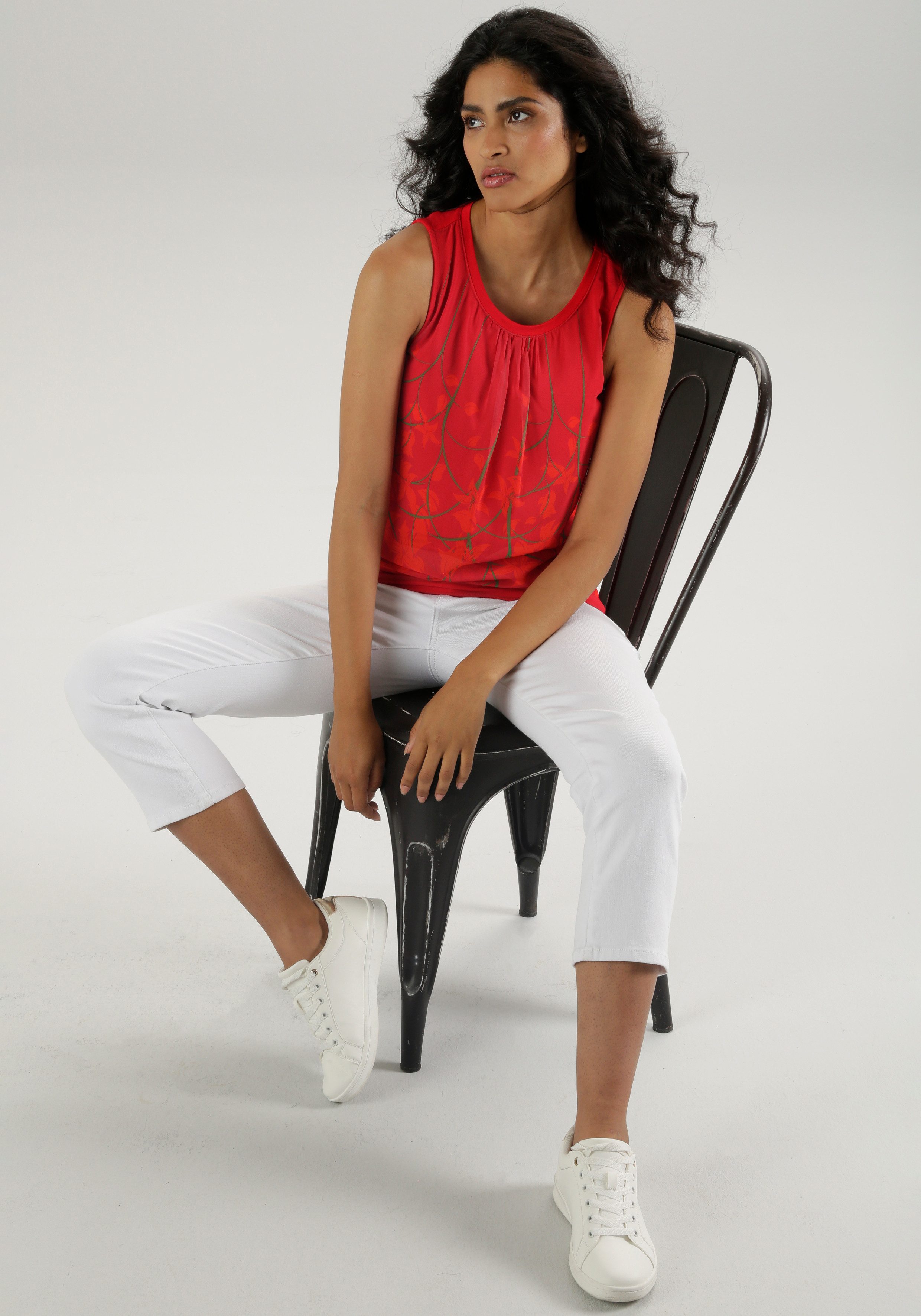 Aniston SELECTED Top met verlopende print
