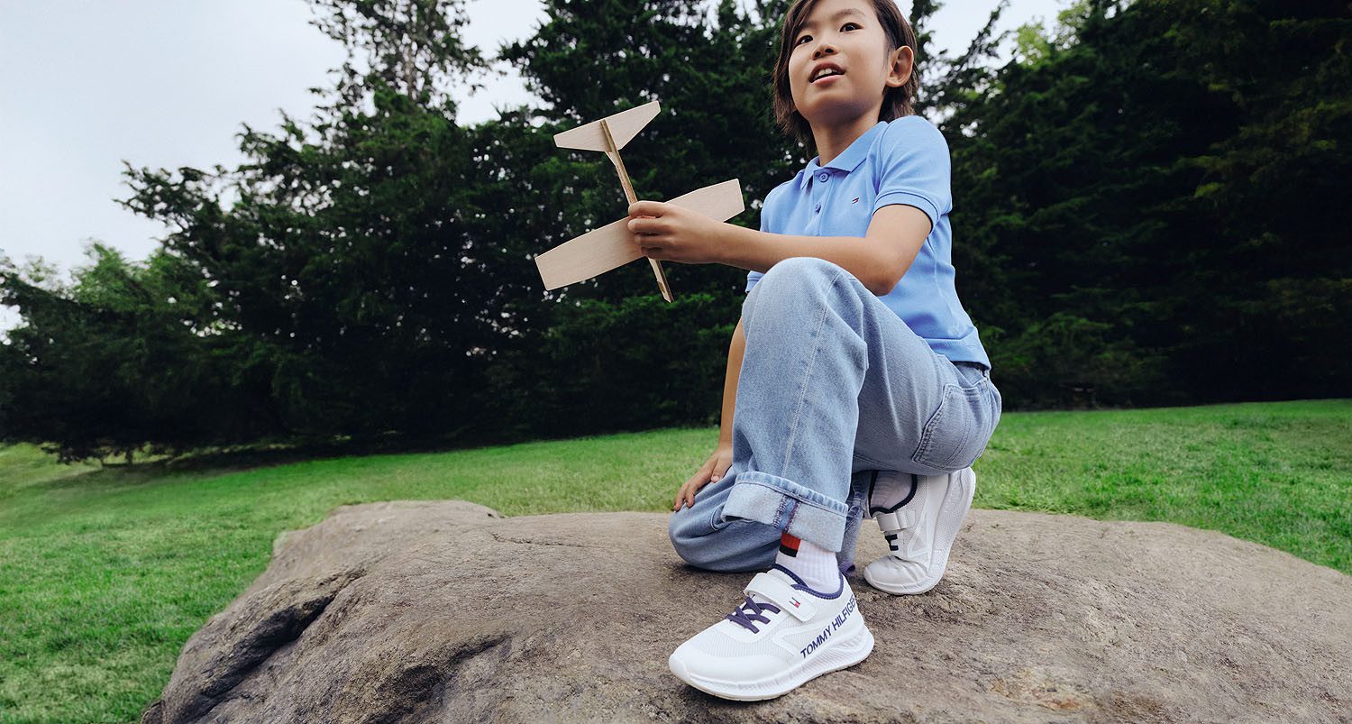 Tommy Hilfiger Sneakers , slip-on sneakers, klittenbandschoen met grote logo-opdruk