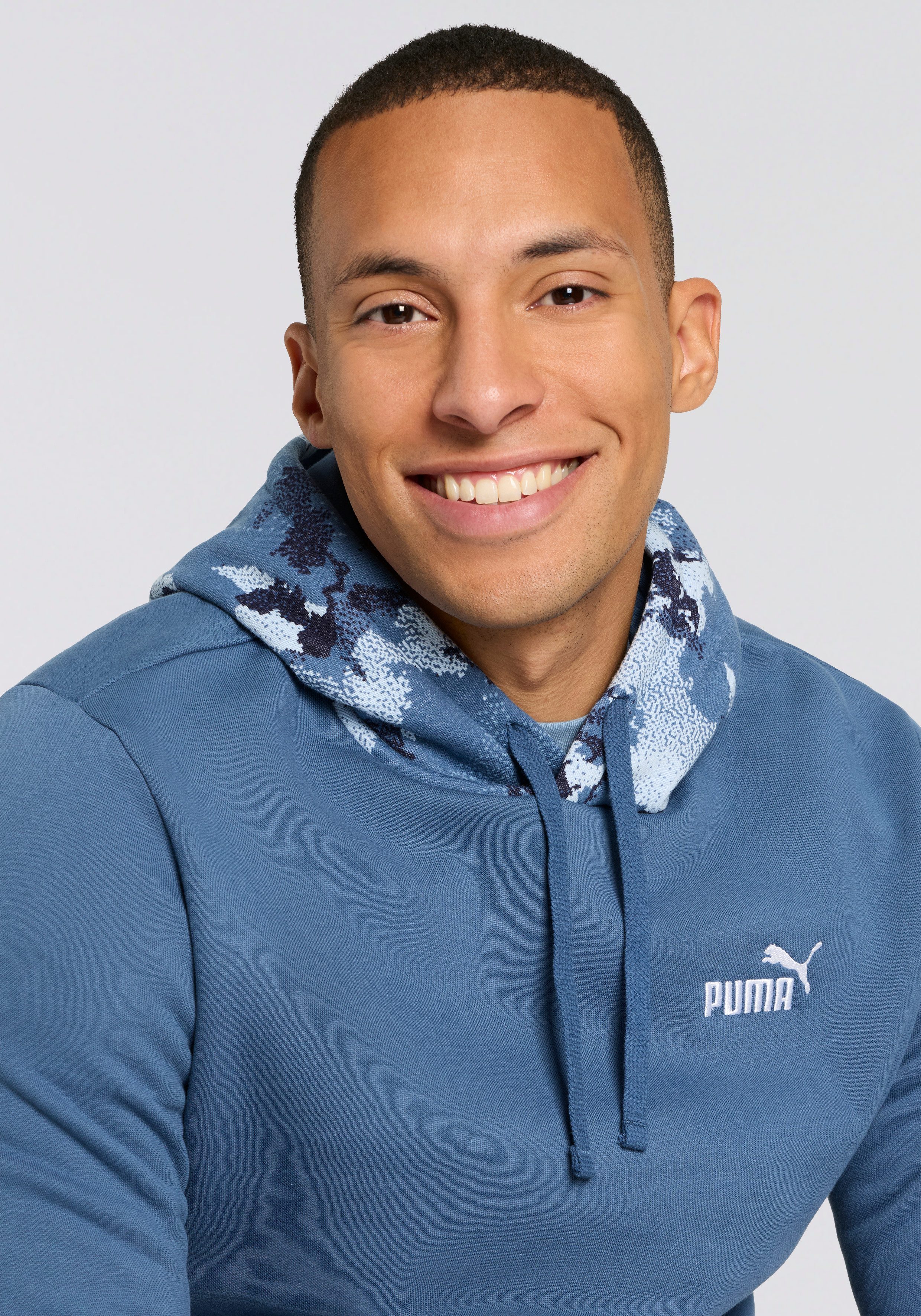 PUMA Hoodie ESS CAMO HOODIE FL