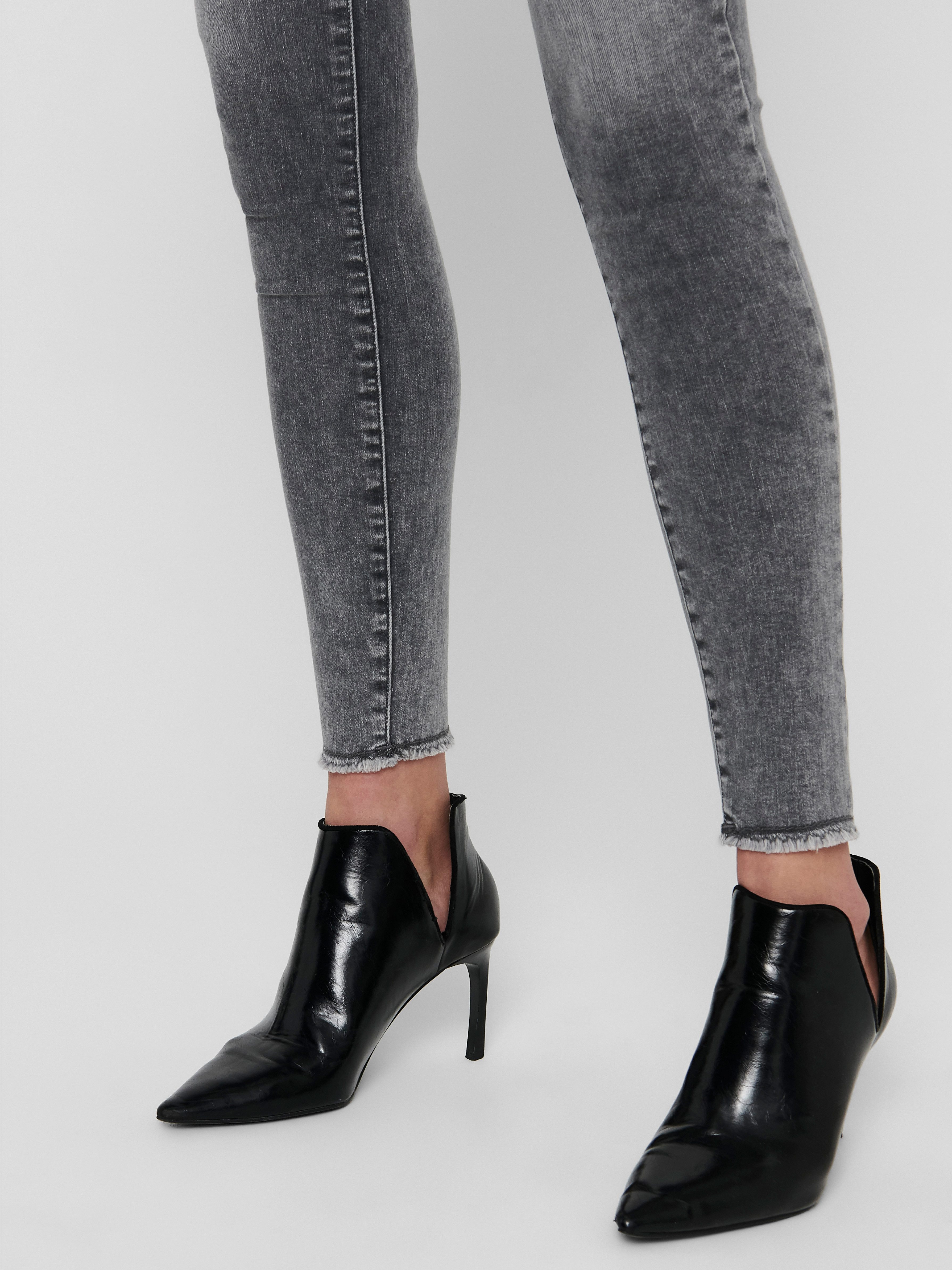 Only Skinny fit jeans ONLHUSH LIFE MID SK ANK PBAG BB REA0918