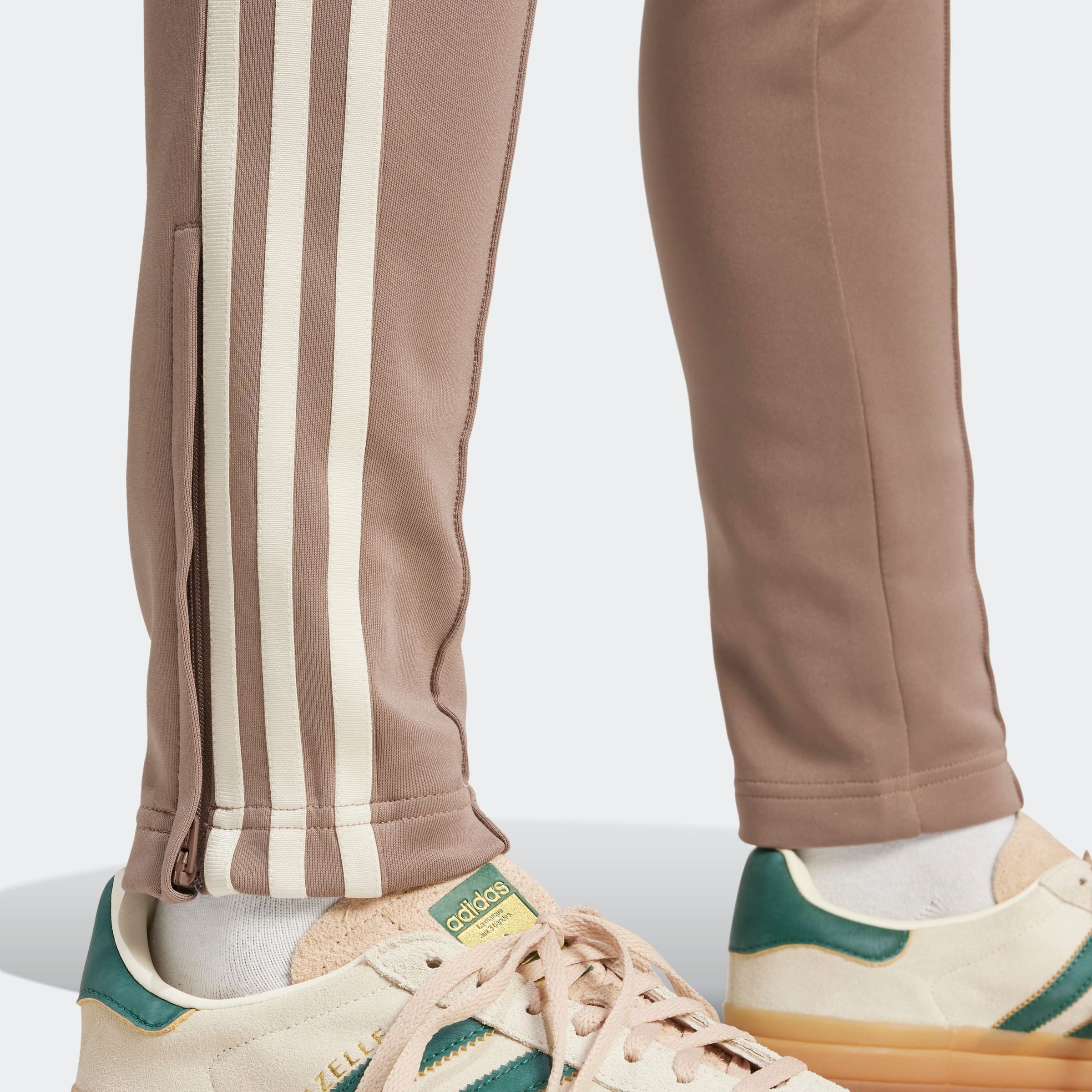 adidas Originals Sportbroek SST CLASSIC TP Superstar trackpant, streetwear (1-delig)