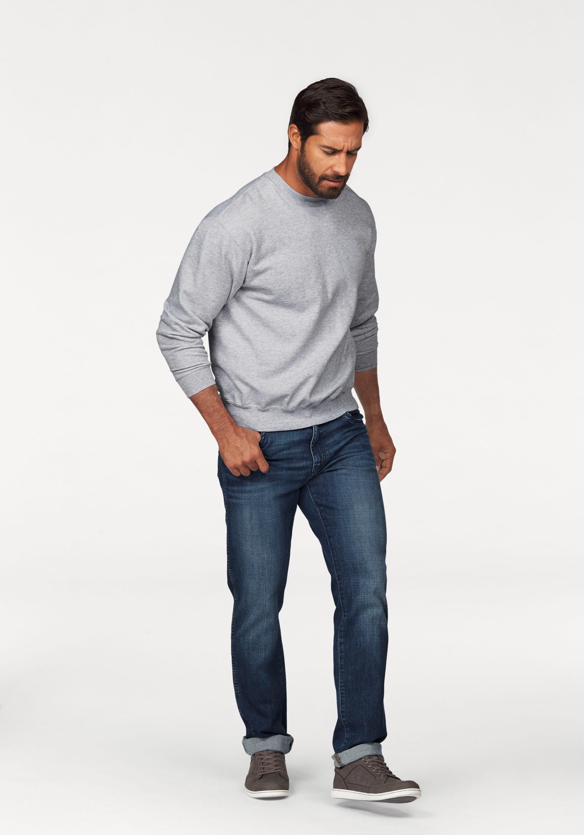 Fruit of the Loom Sweatshirt in een unikleurig design