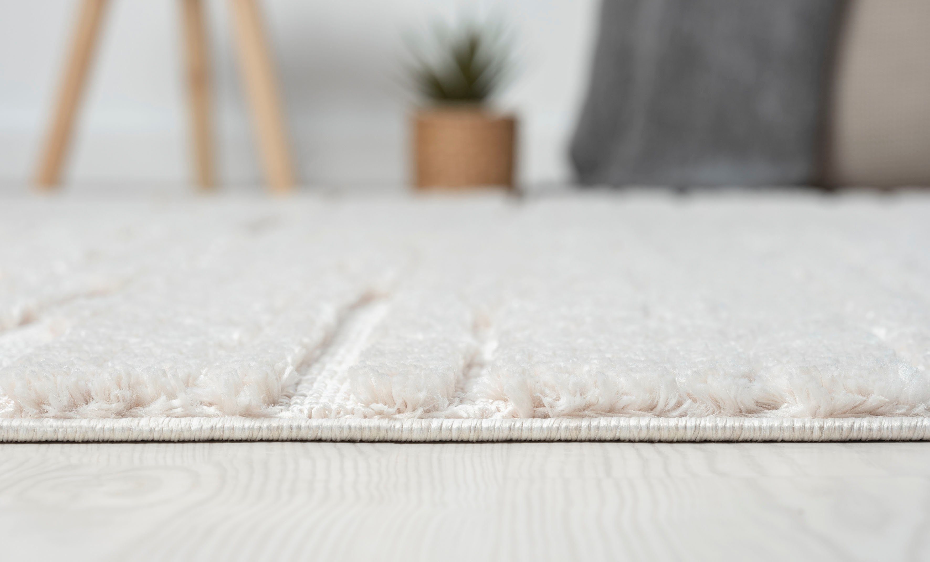 Myflair Möbel & Accessoires Vloerkleed Enya Uni-kleuren, hoog-laag effect, met franjes, bijzonder zacht
