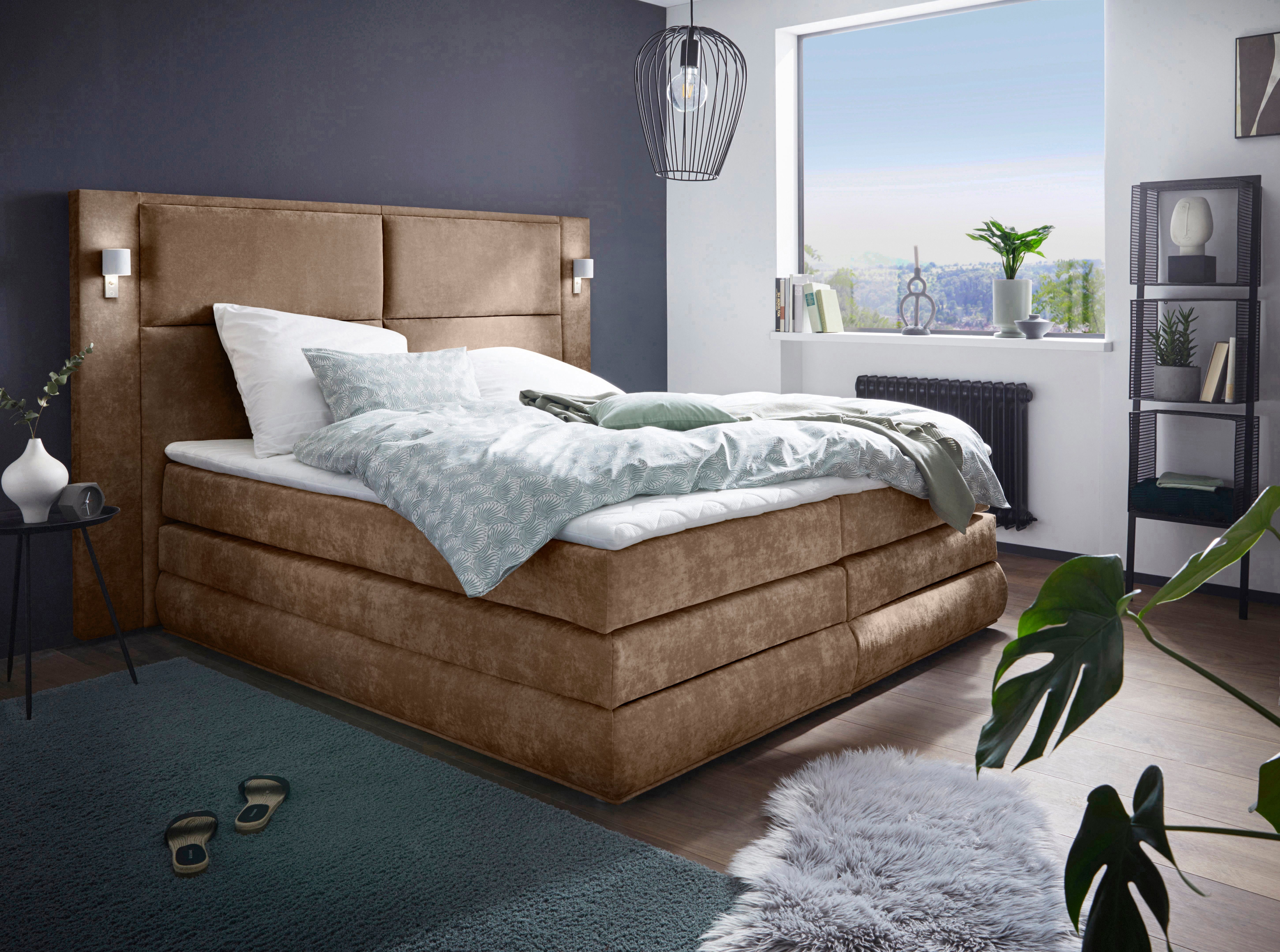 COLLECTION AB Boxspring Copenhagen inclusief bedkist, topmatras, naar keuze met ledverlichting boxsprings maat Luxe-microvezel IBIZA bruin
