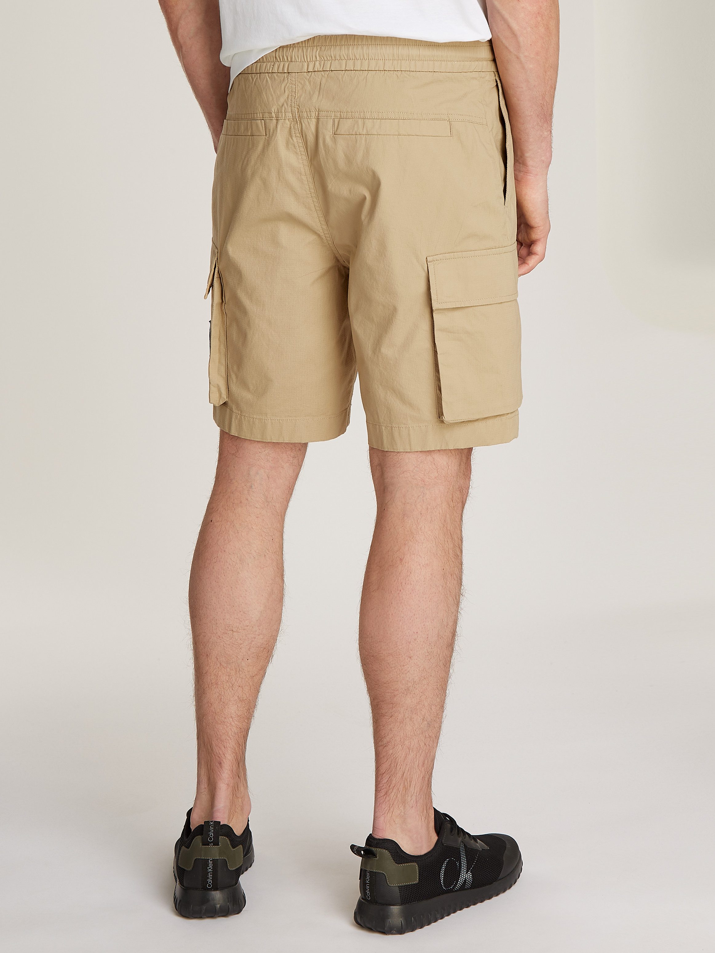 Calvin Klein Cargoshort CARGO SHORT met logopatch