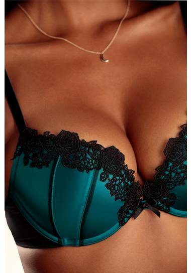 LASCANA push-up-BH met ingewerkte vullingen LASCANA push-up-BH met ingewerkte vullingen
