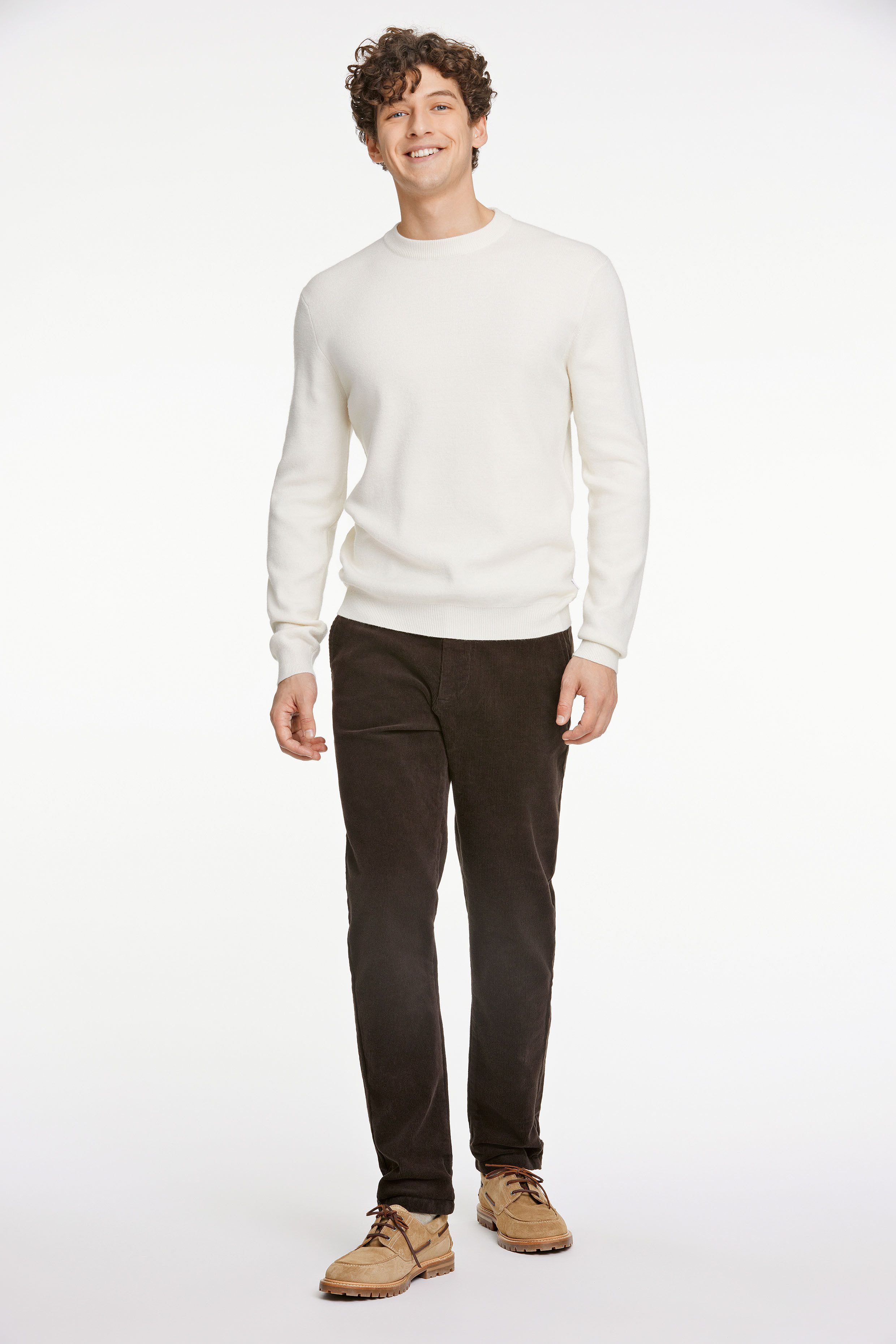 LINDBERGH Chino met zachte cordstof