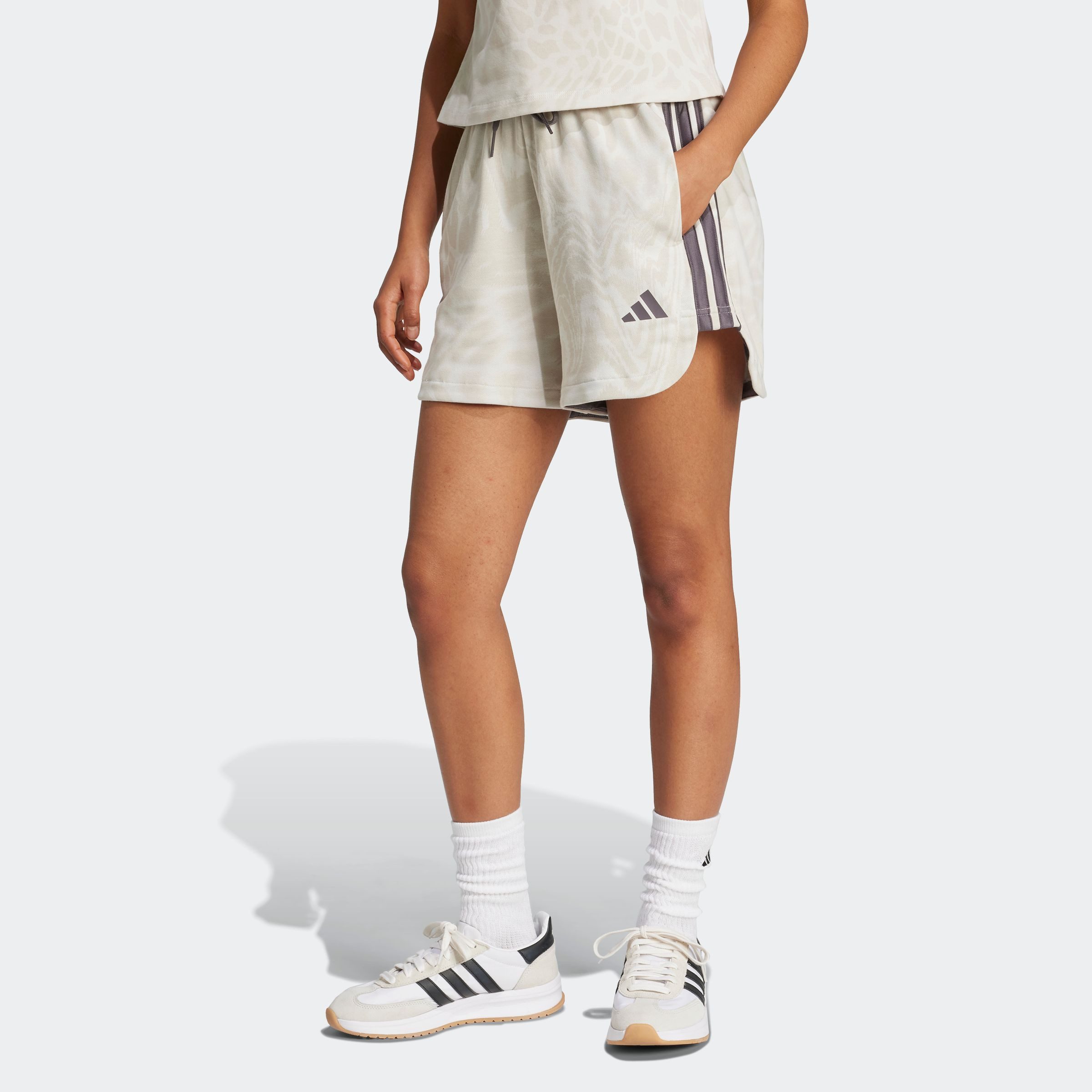 adidas Sportswear Short W AOP 3S SH (1-delig)