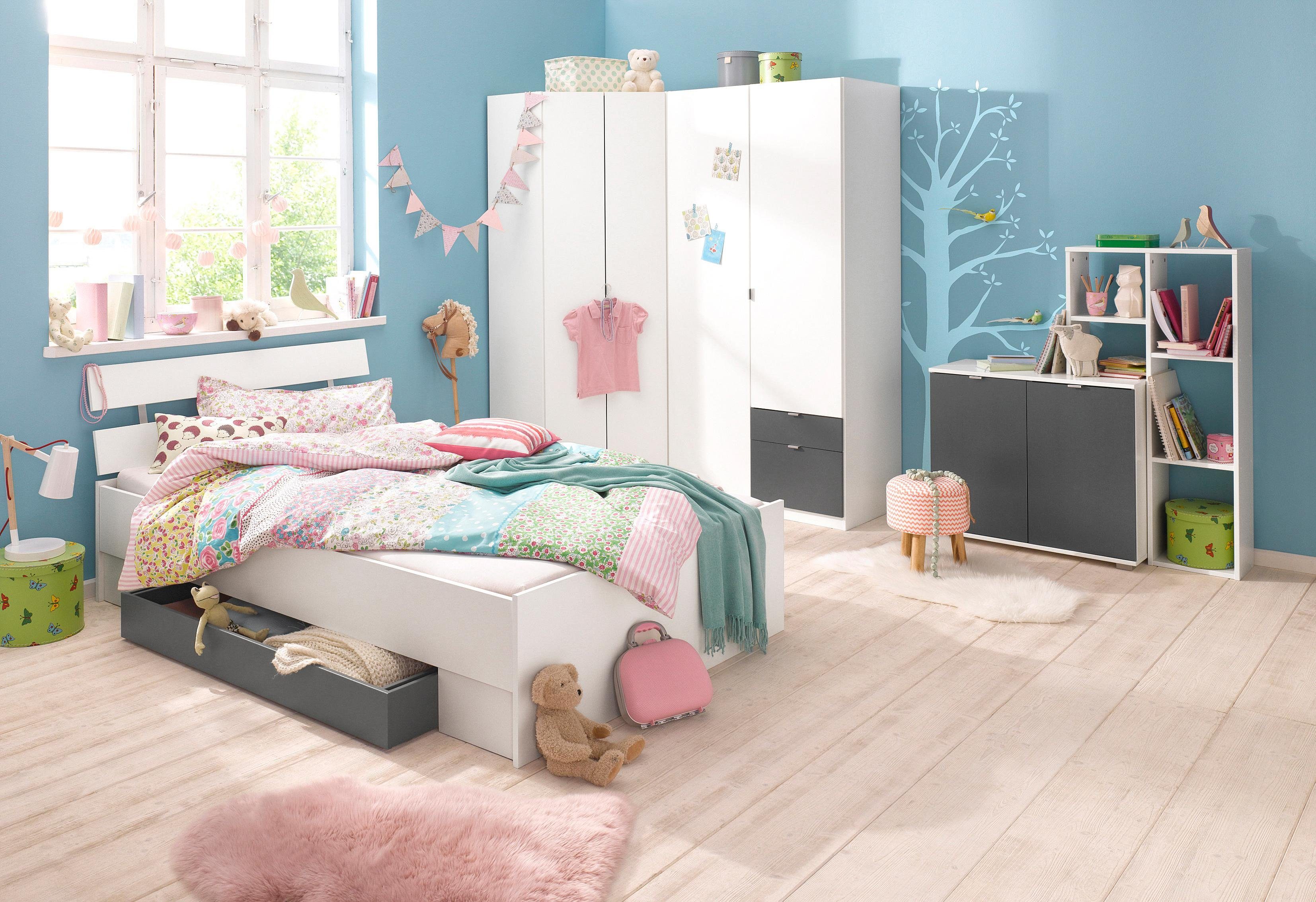 priess Hoekkledingkast Steyr